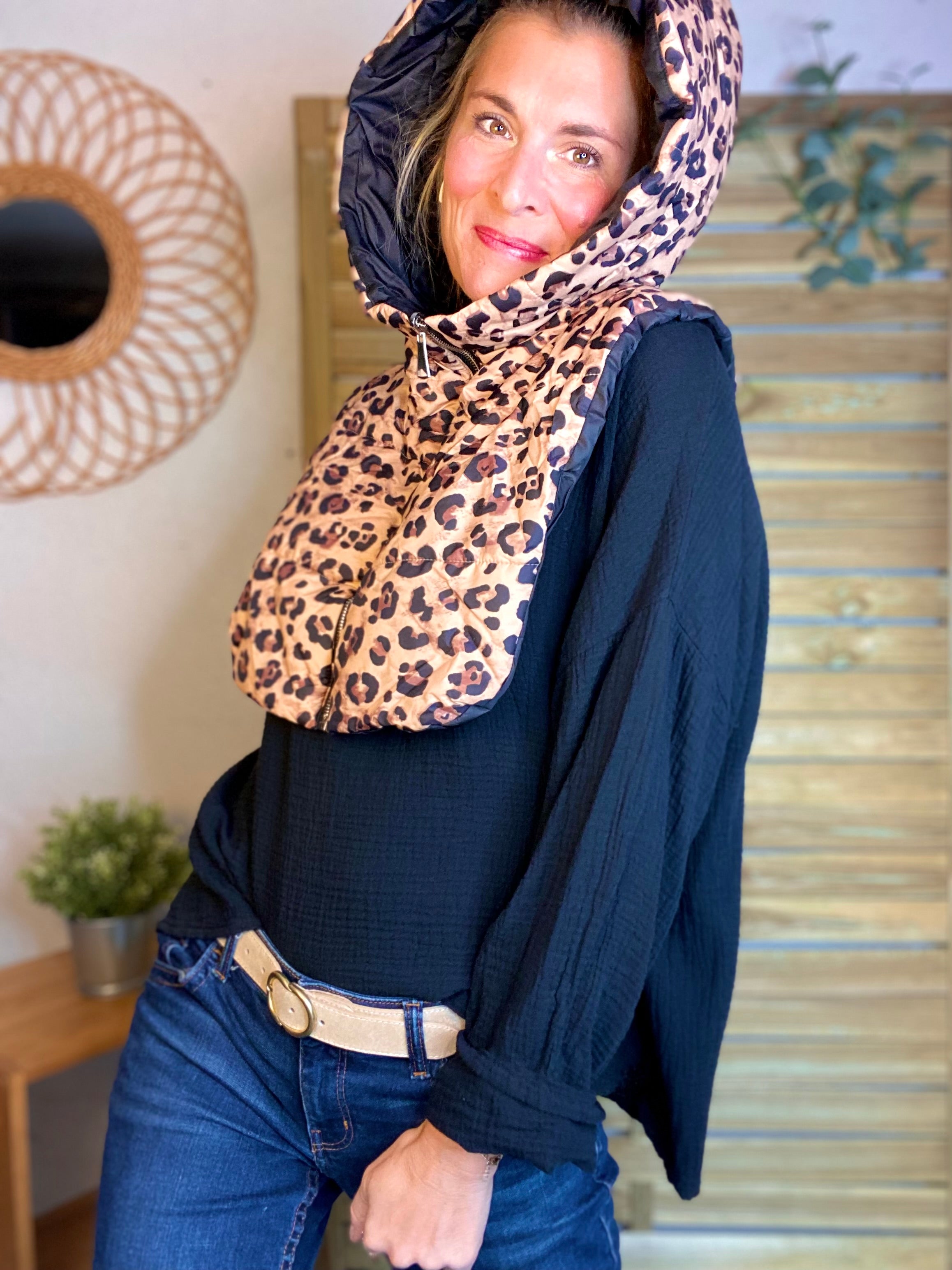 Col capuche amovible ARCHIE - Noir Léo 🐆