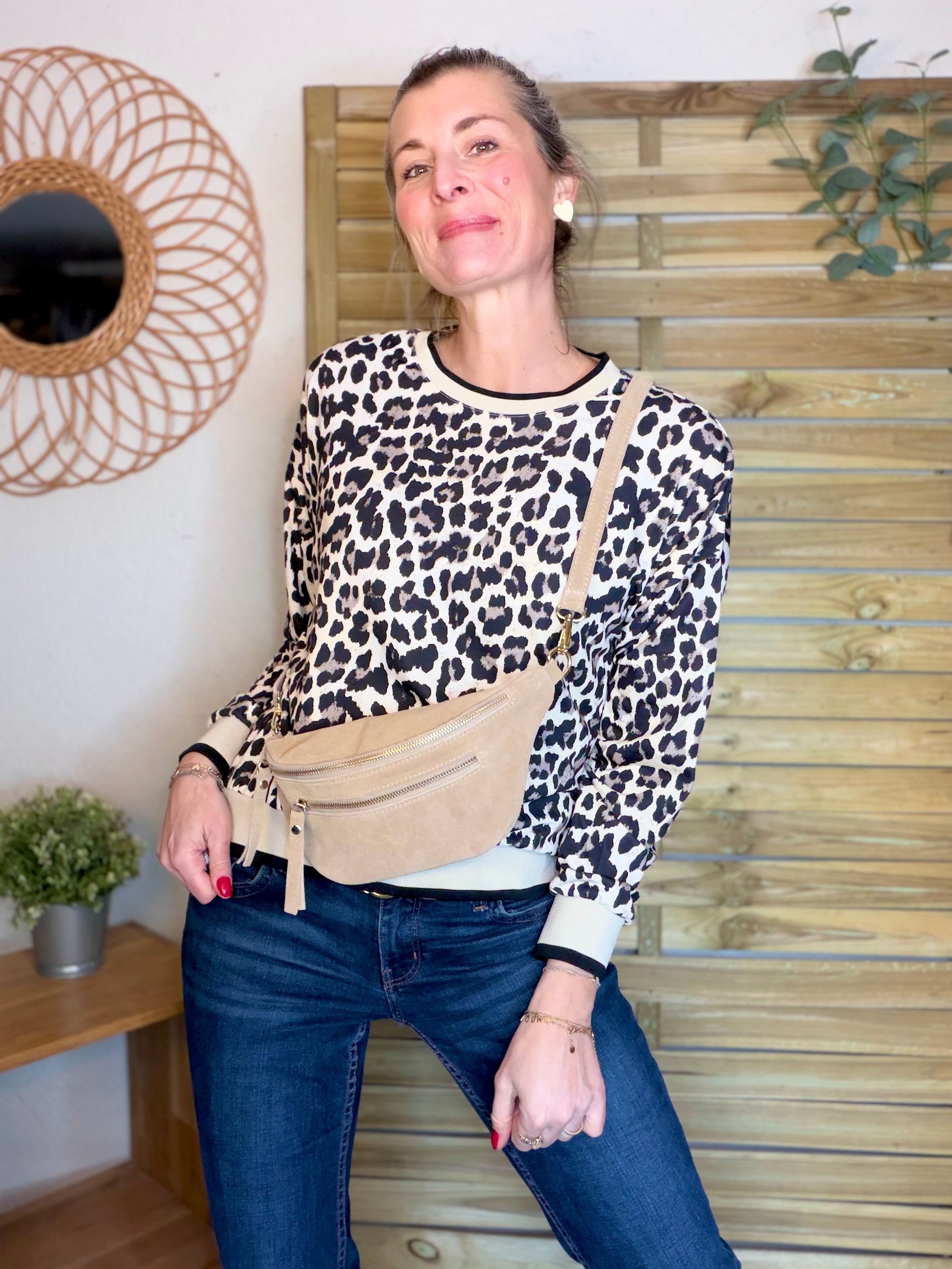 Sweat imprimé Léo 🐆 ÉGLANTINE