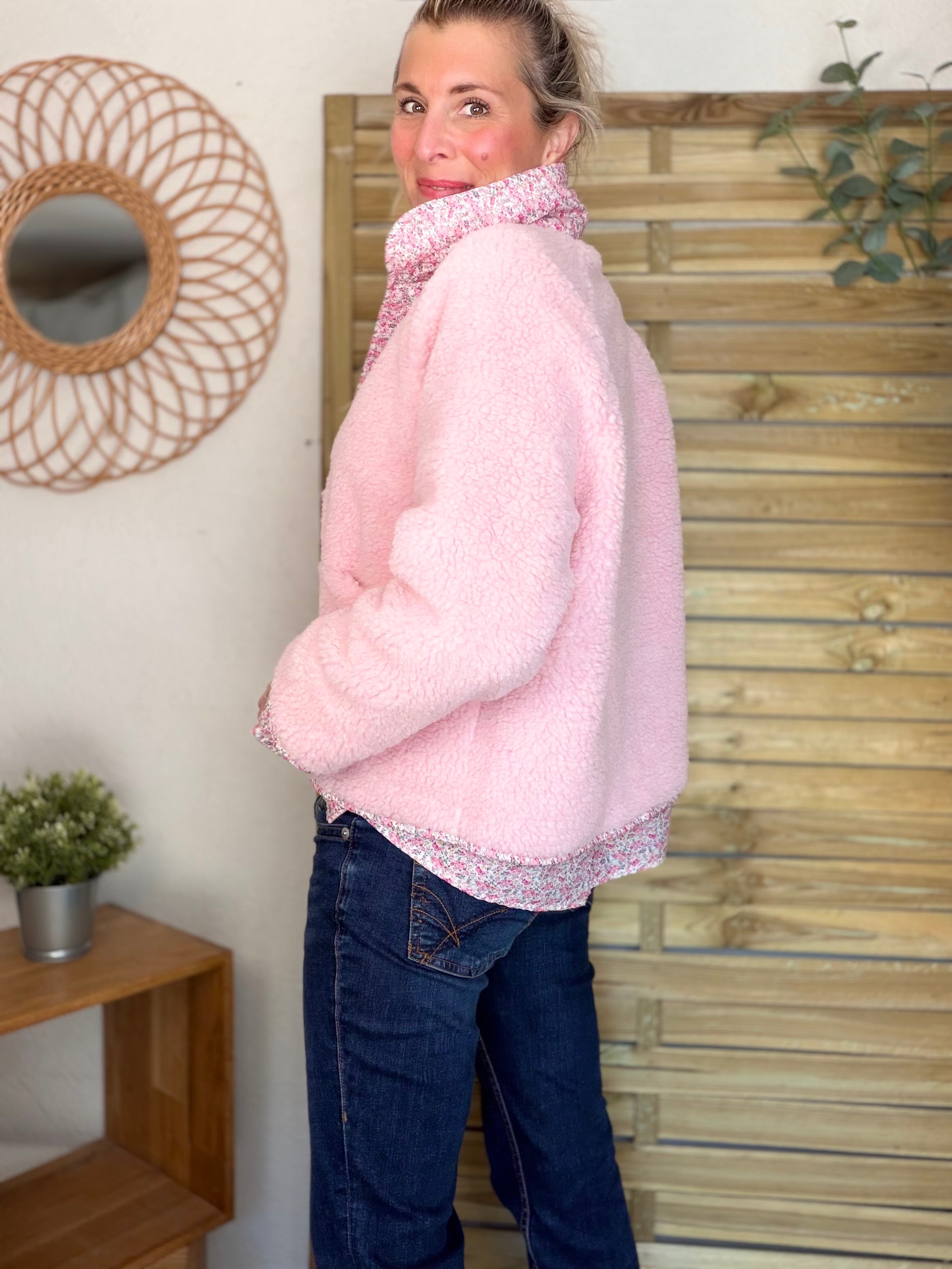 Veste Sherpa et fleurs LÉONIE Rose clair