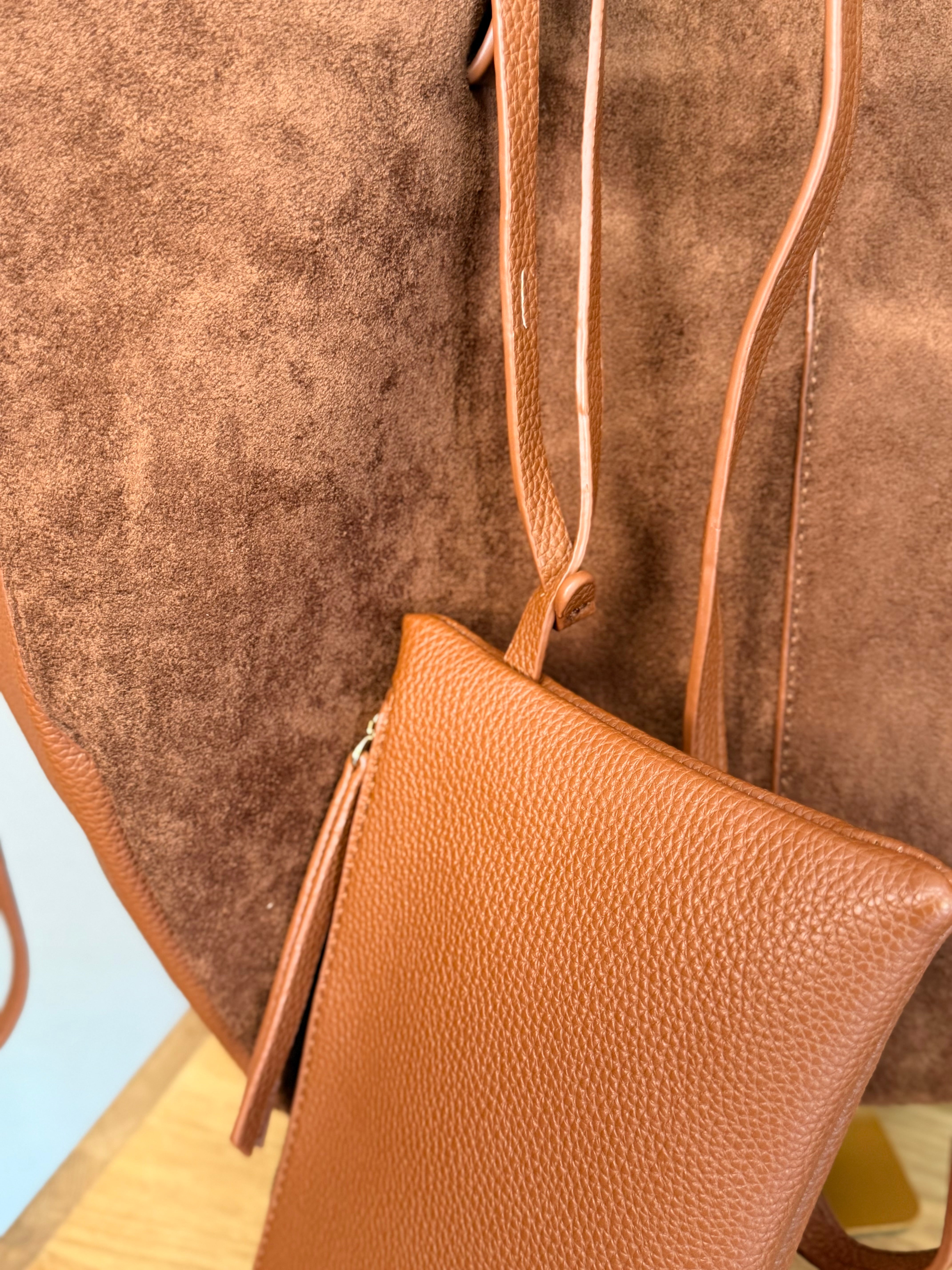Grand Sac cabas 2 en 1 en simili daim - PAULE Camel