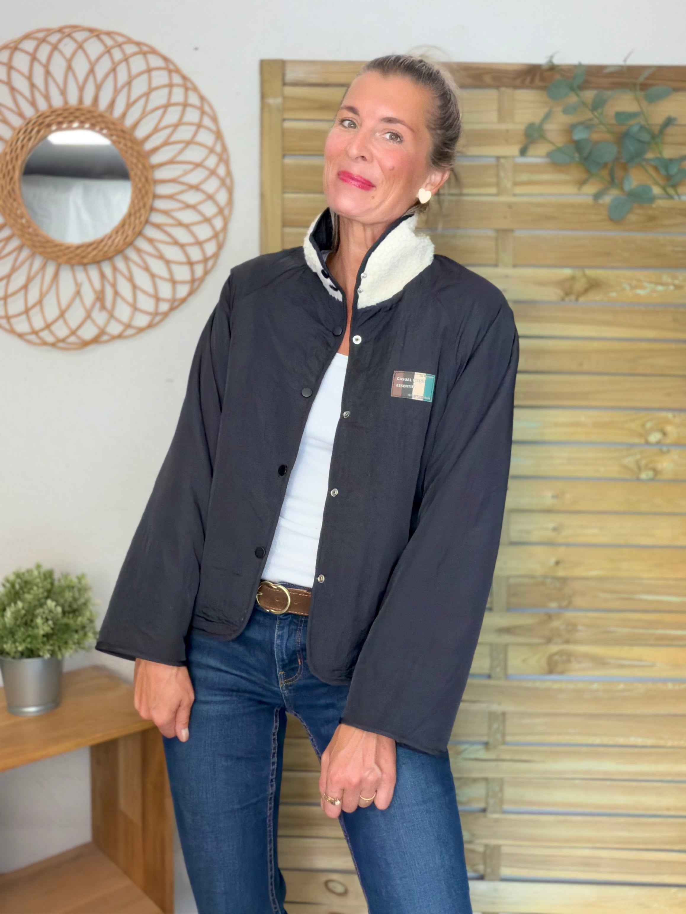 Veste matelassée réversible Sherpa AMÉLIE Noir / Écru