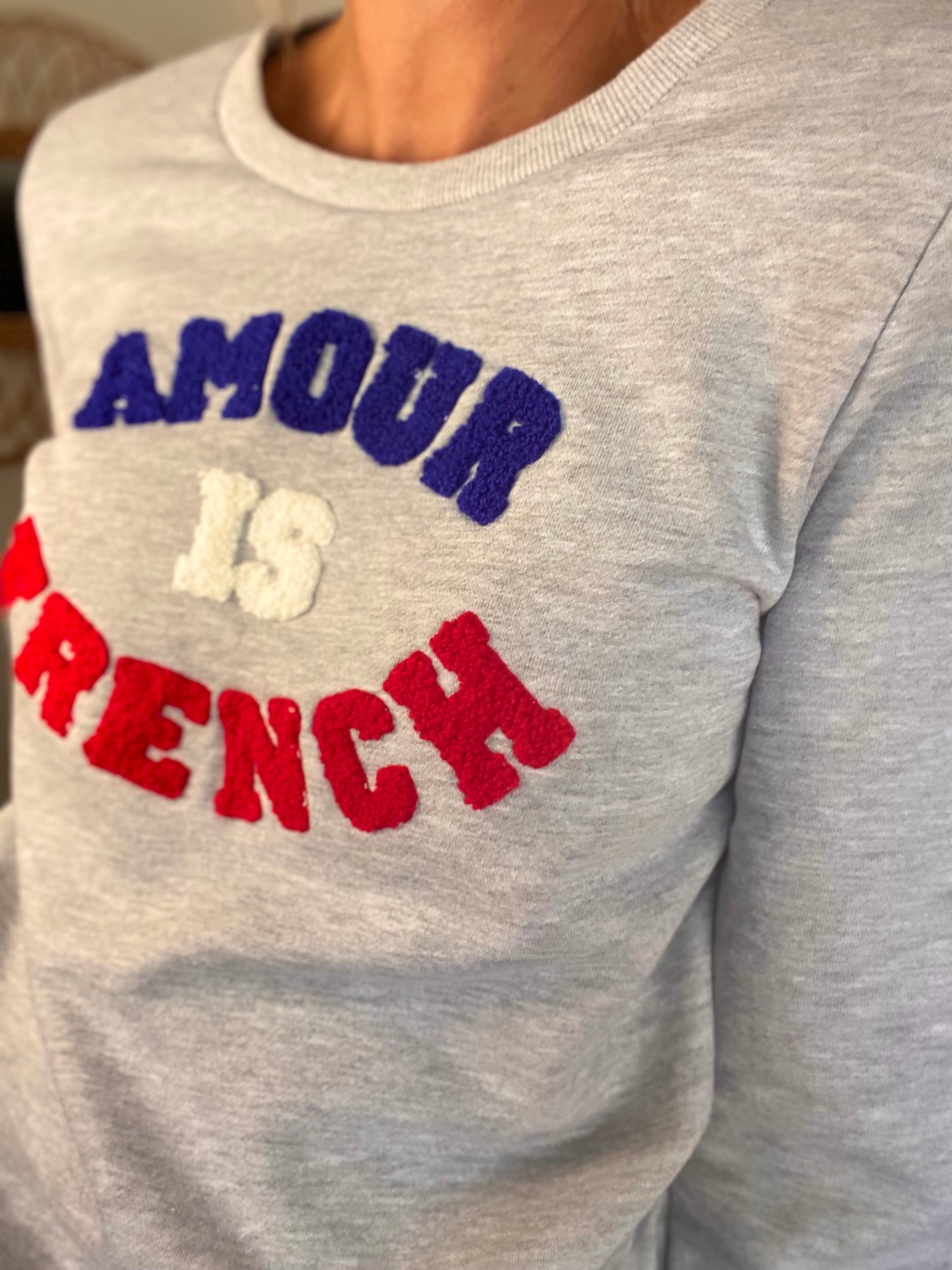 Sweat AMOUR IS FRENCH - OPHELIA - Gris / Tricolore 🇫🇷