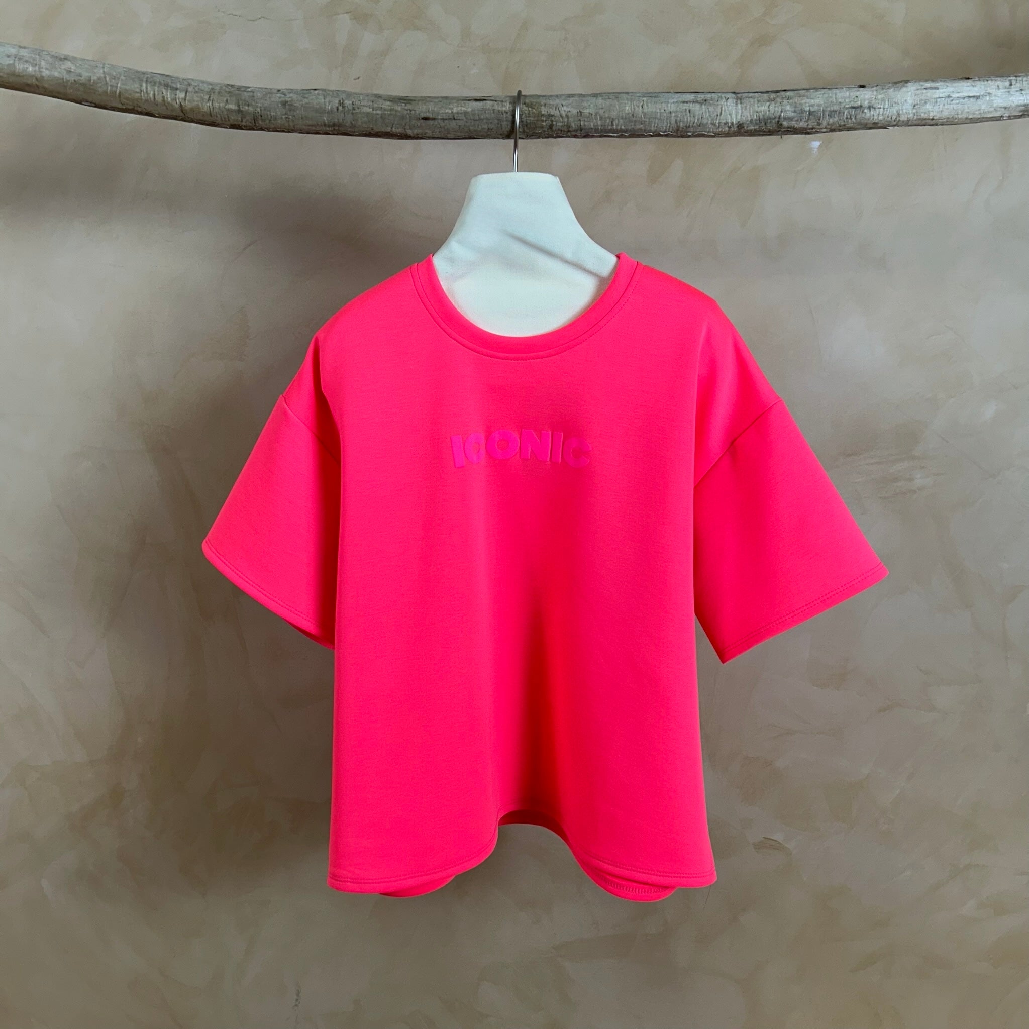 IMPERFECTION - Tee shirt ICONIC matière sweat - THÉA Rose fluo