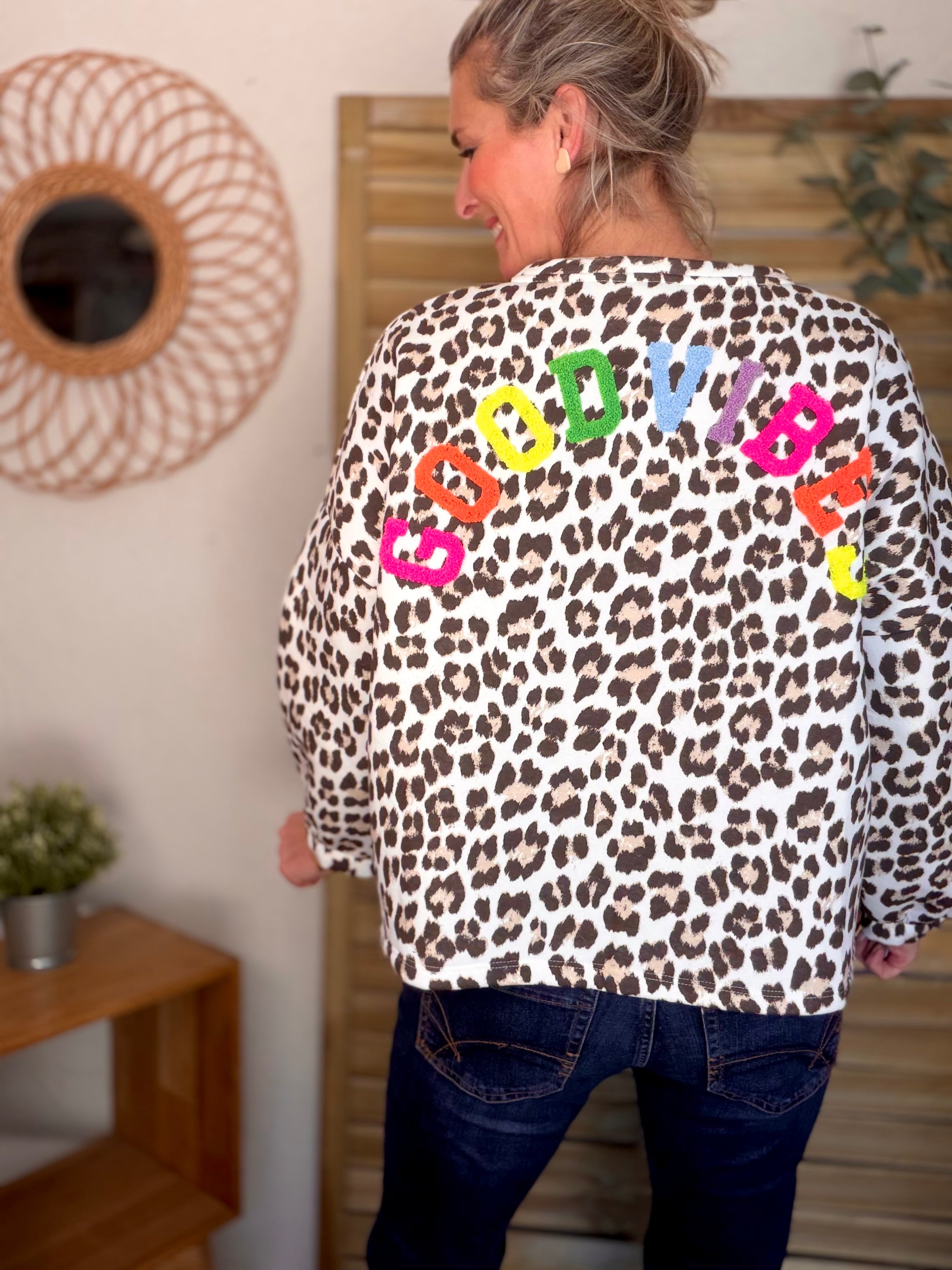 Sweat molleton oversized Léo camel GOOD VIBES - MIKA