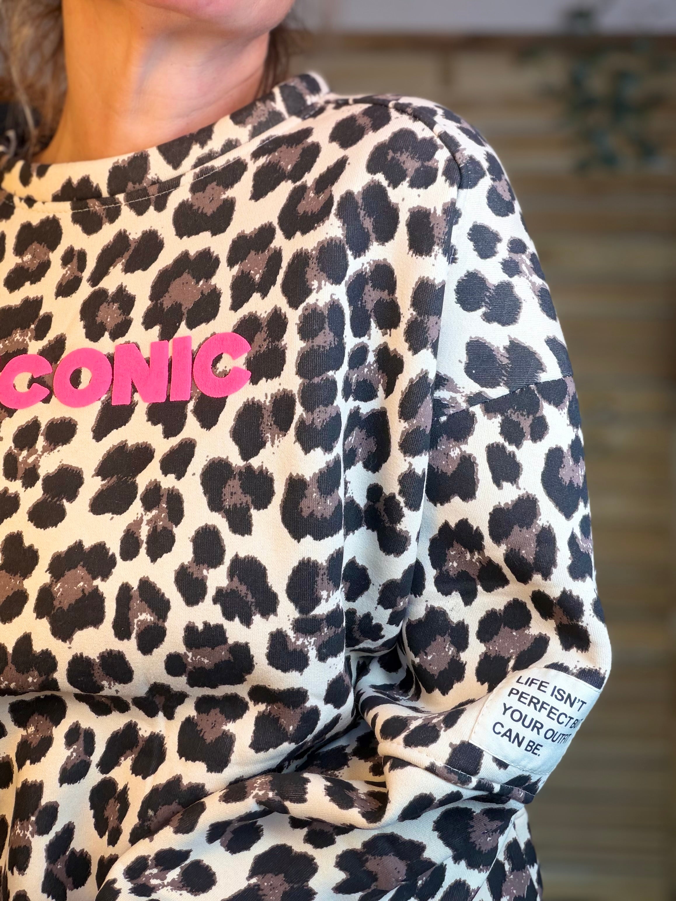 Sweat molleton imprimé Léo beige ICONIC 🐆 MANON