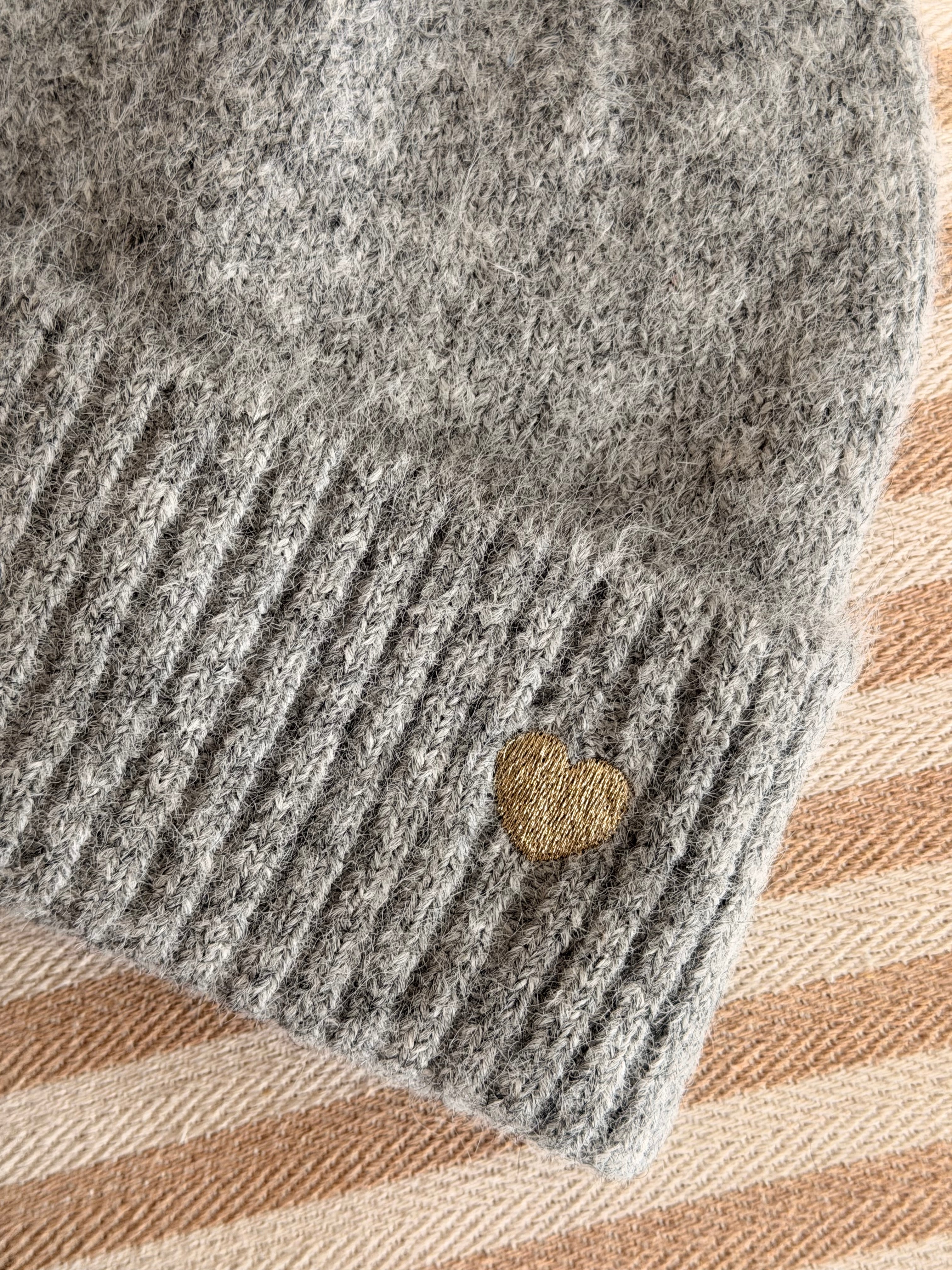 Bonnet avec cœur doré 💛 GABIN