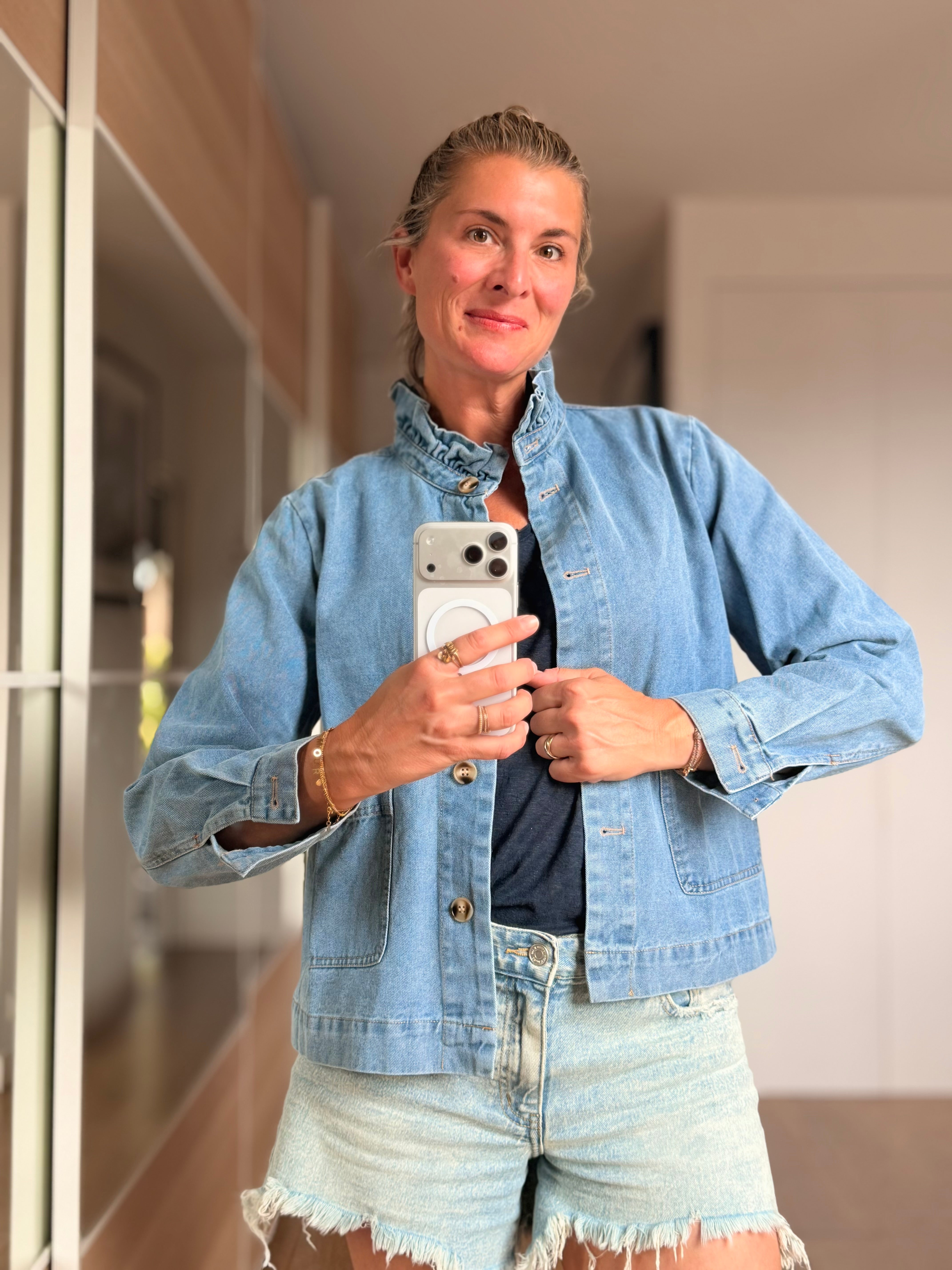 Veste courte légère col volanté JUNON Jean clair