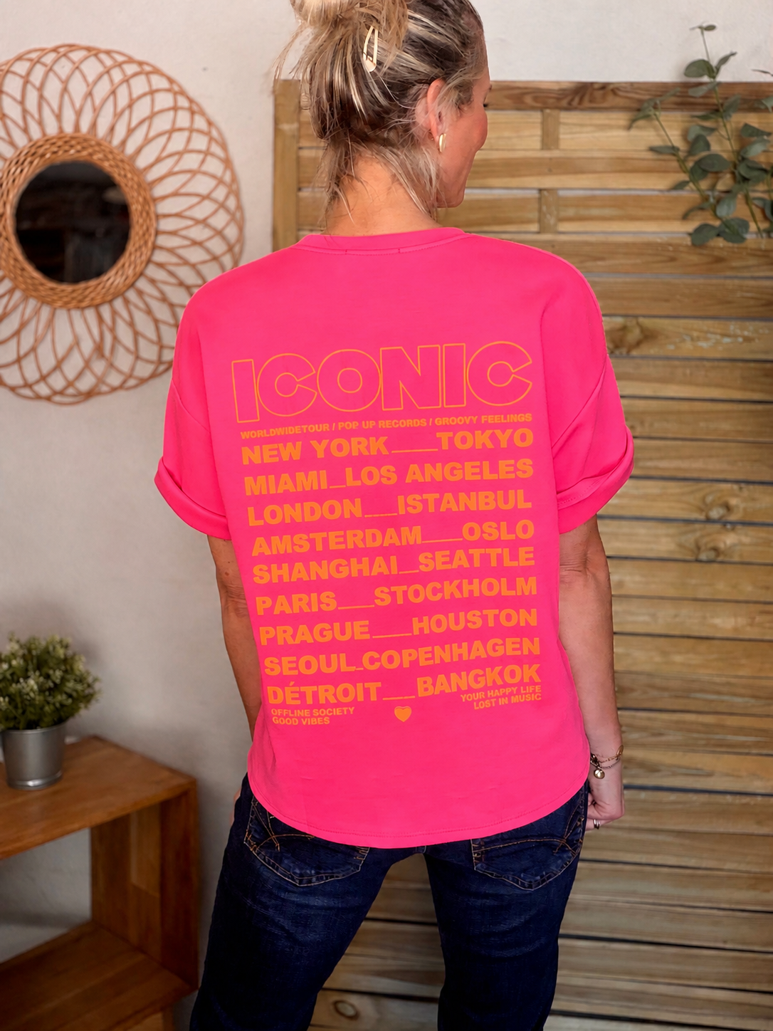 Tee shirt ICONIC matière sweat - THÉA Rose fluo
