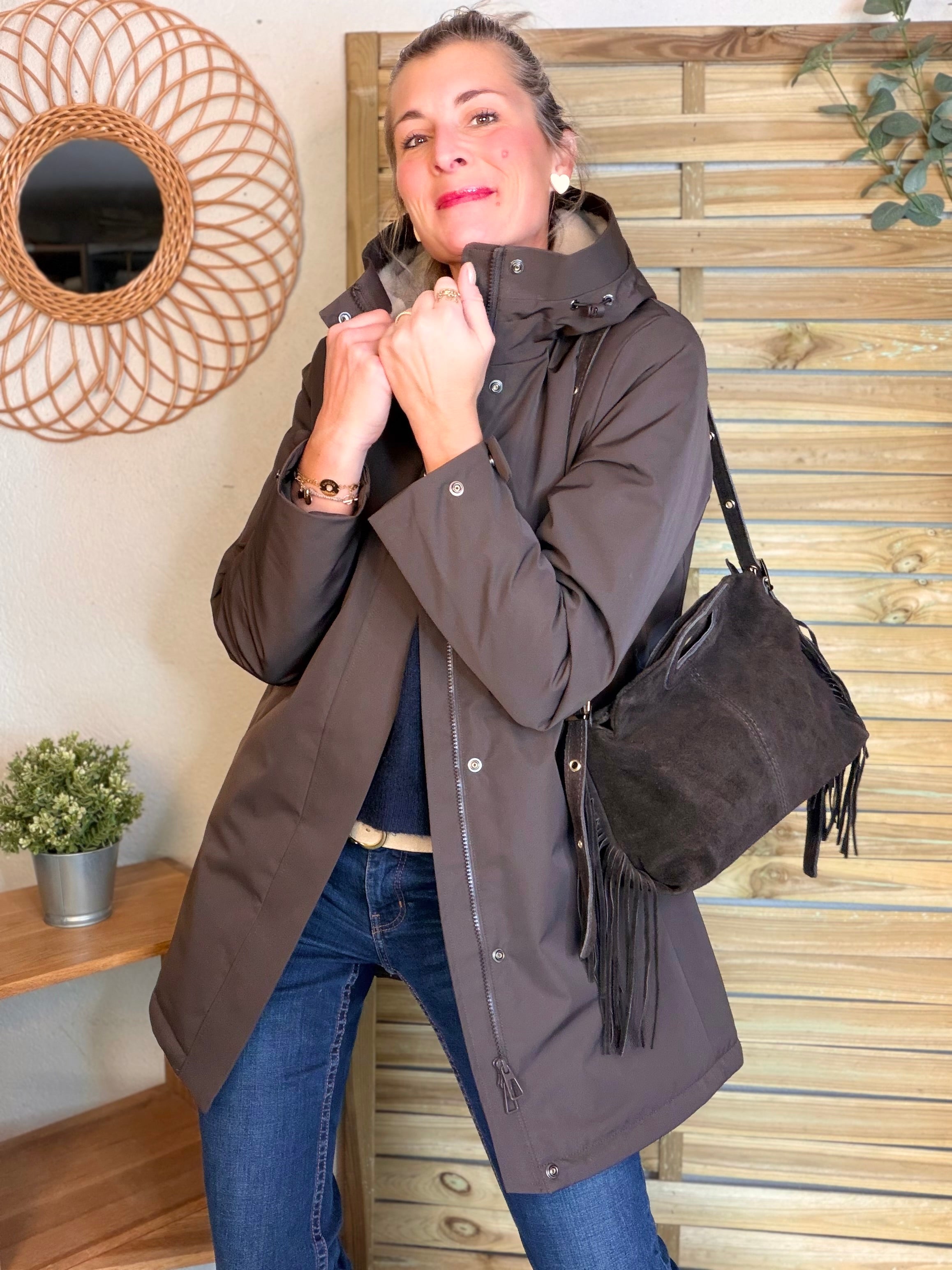 Sac en cuir daim avec franges LOGAN - Chocolat