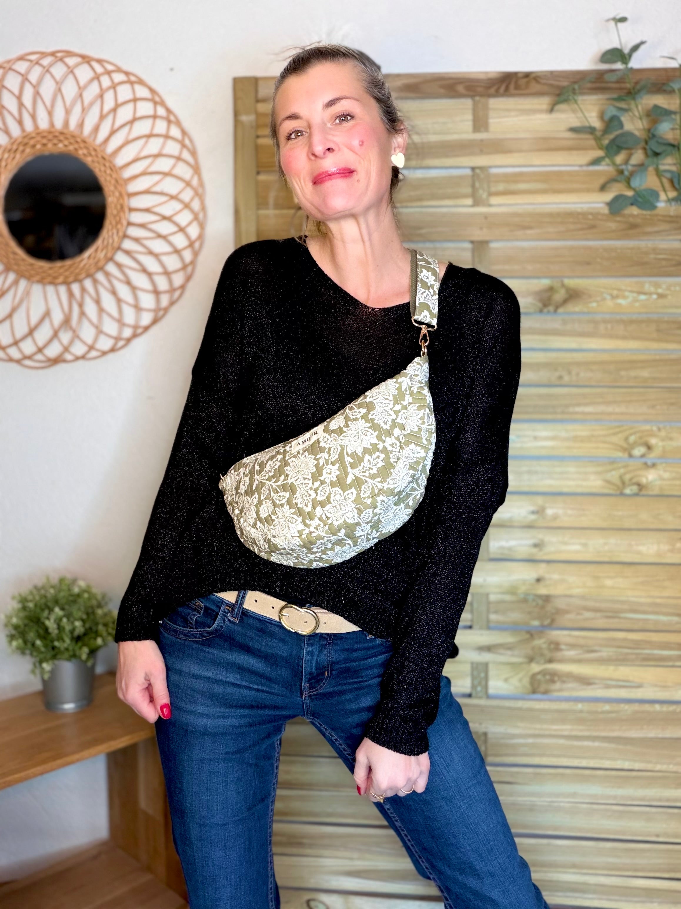 Sac demi-lune matelassé Amour JILL - Fleuri Kaki