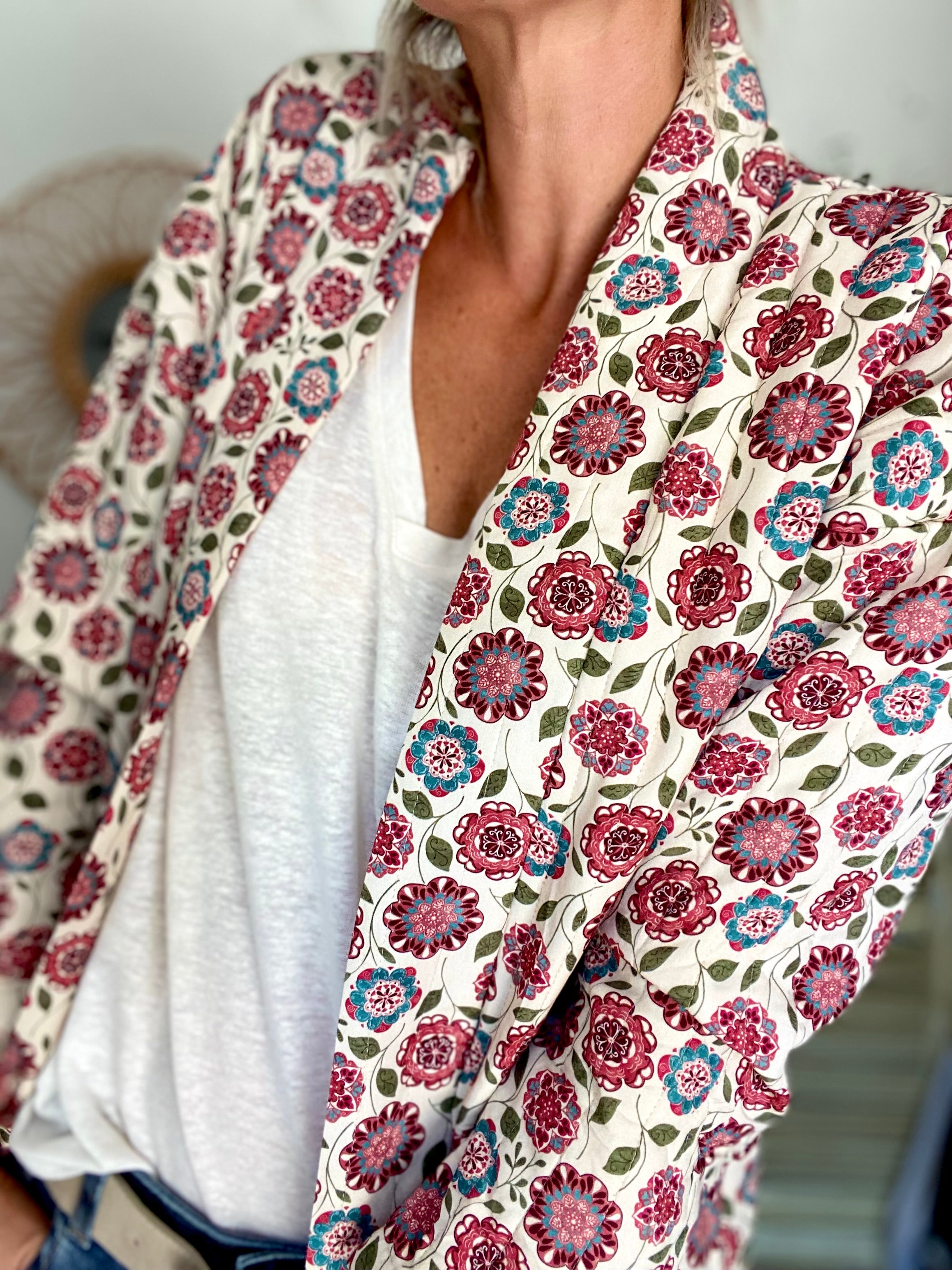 Veste matelassée SUZANNE - imprimé floral rose - taille unique