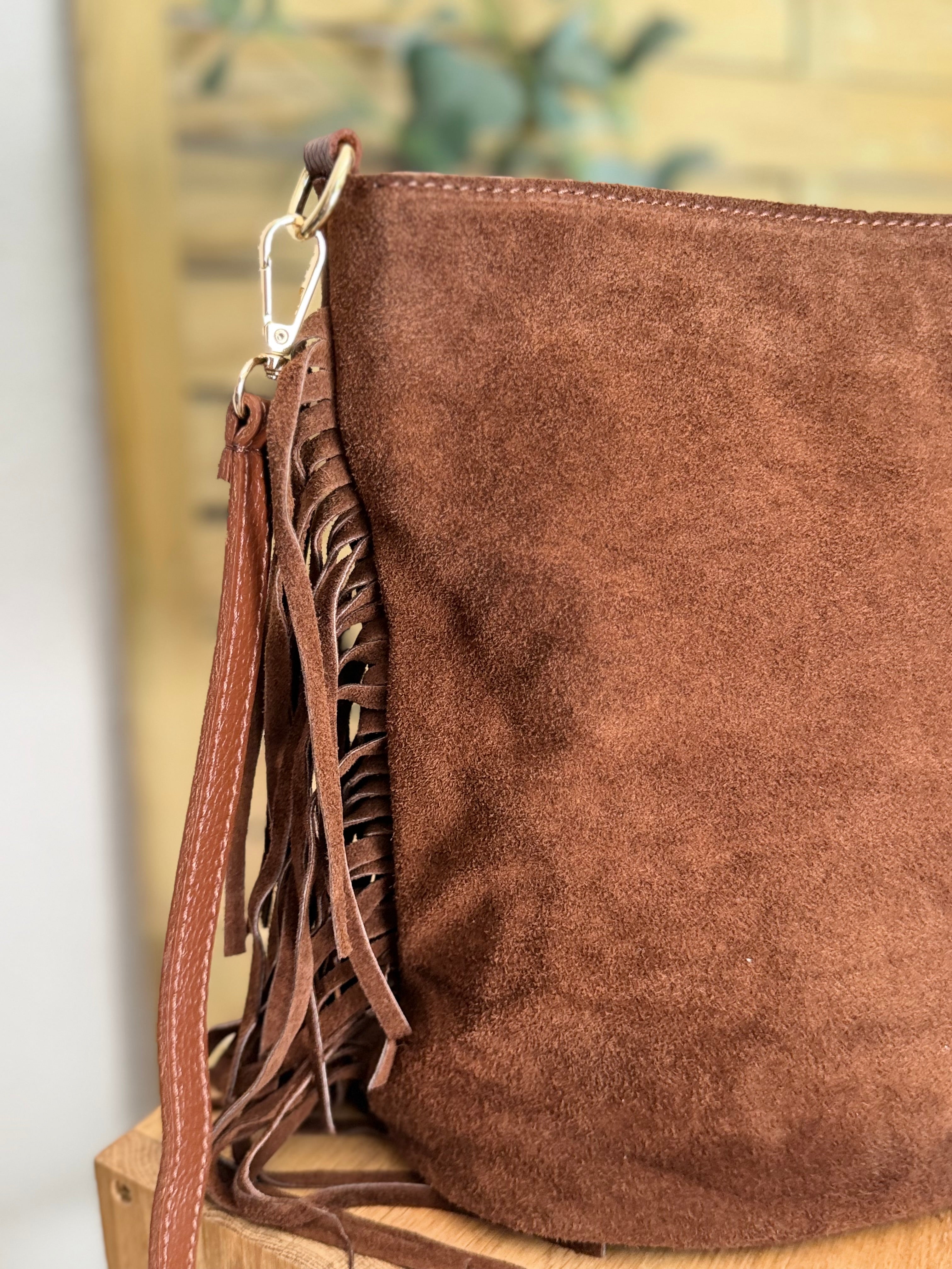 Sac seau en cuir daim avec franges KYLIE - Camel foncé (Café)