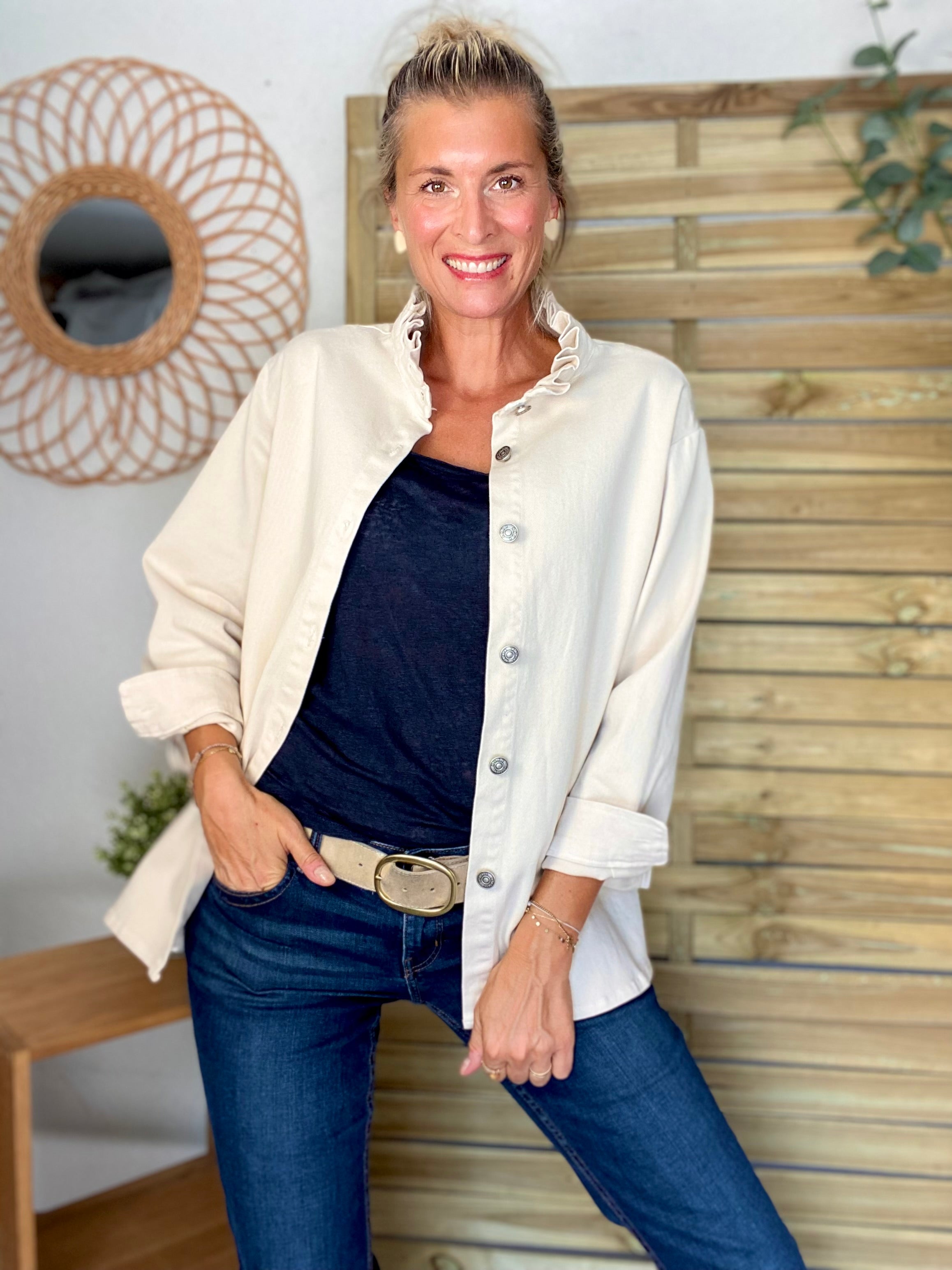 Veste / Chemise en coton, col victorien volanté Beige clair LISON