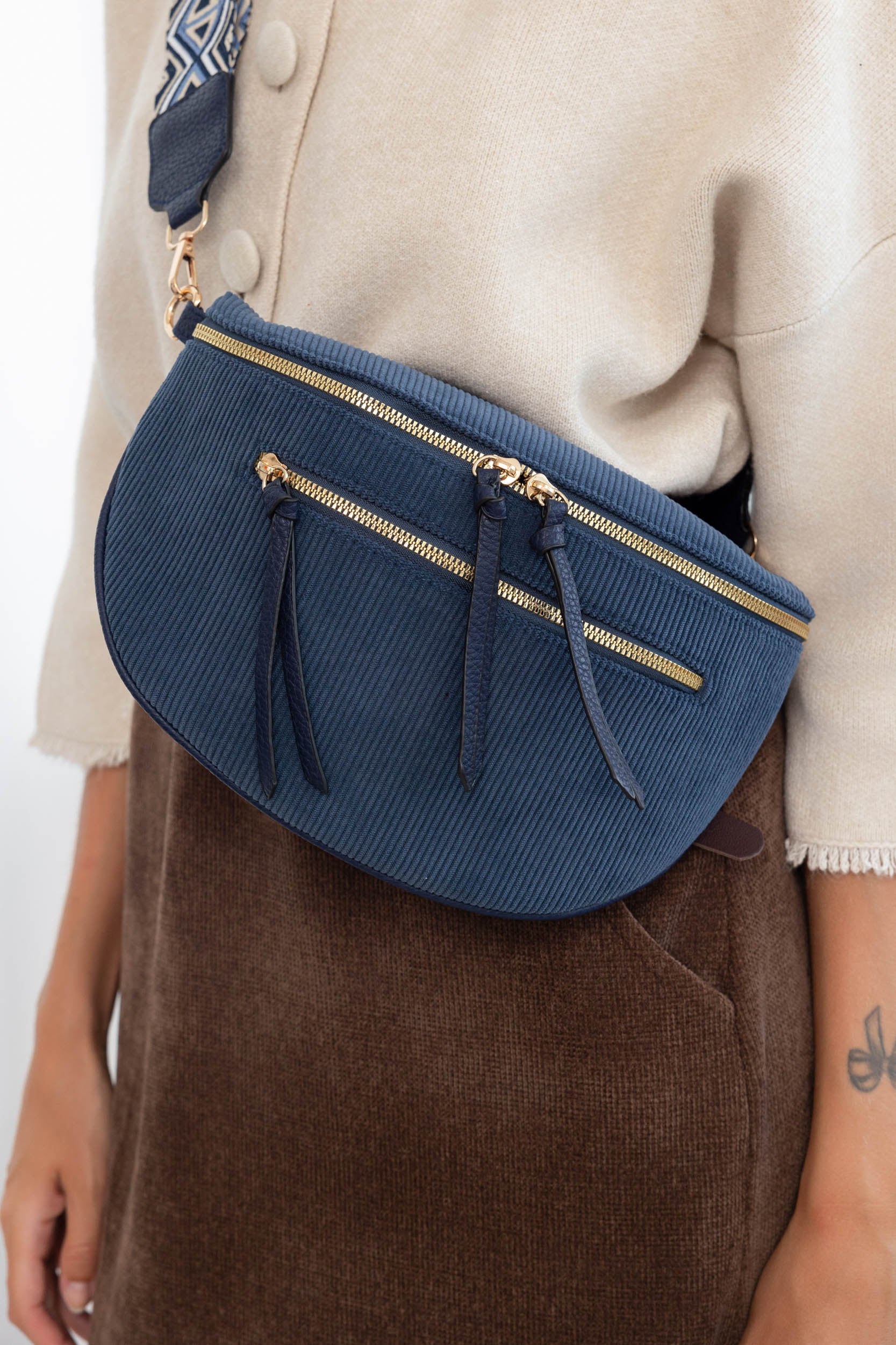 Sac banane en velours côtelé, sangle fantaisie - KATY - Bleu marine