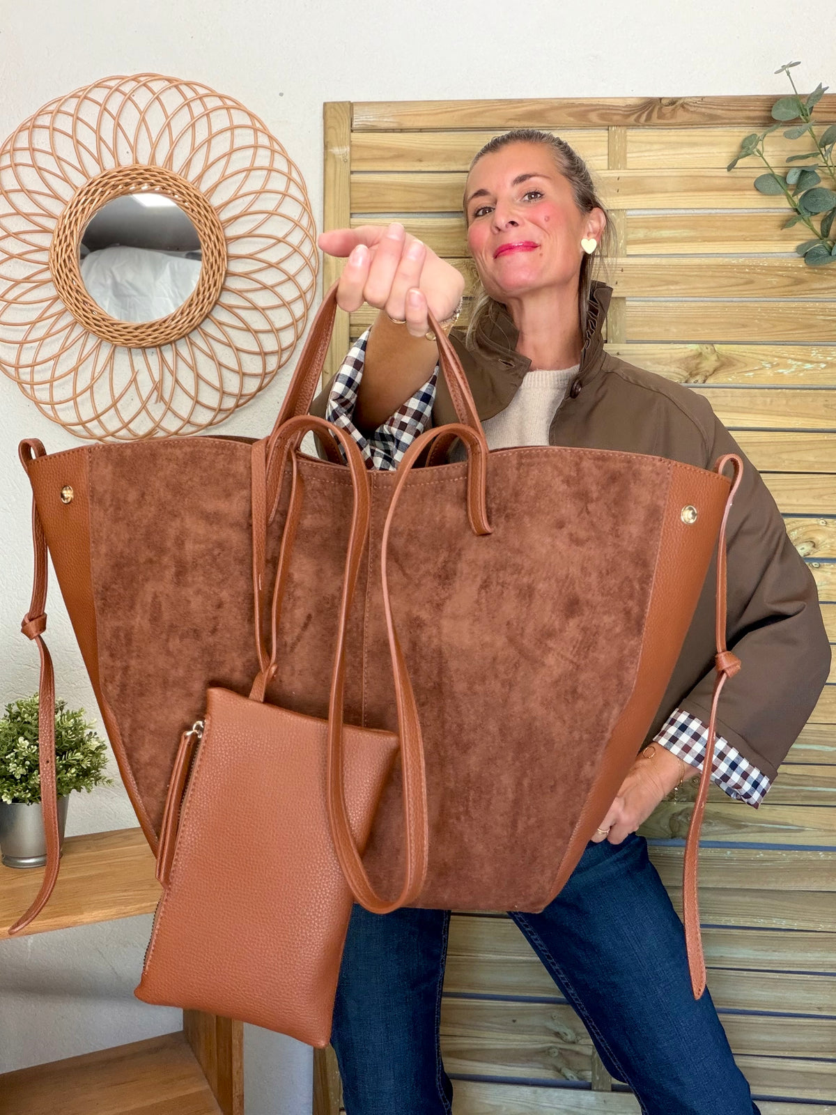 Grand Sac cabas 2 en 1 en simili daim - PAULE Camel