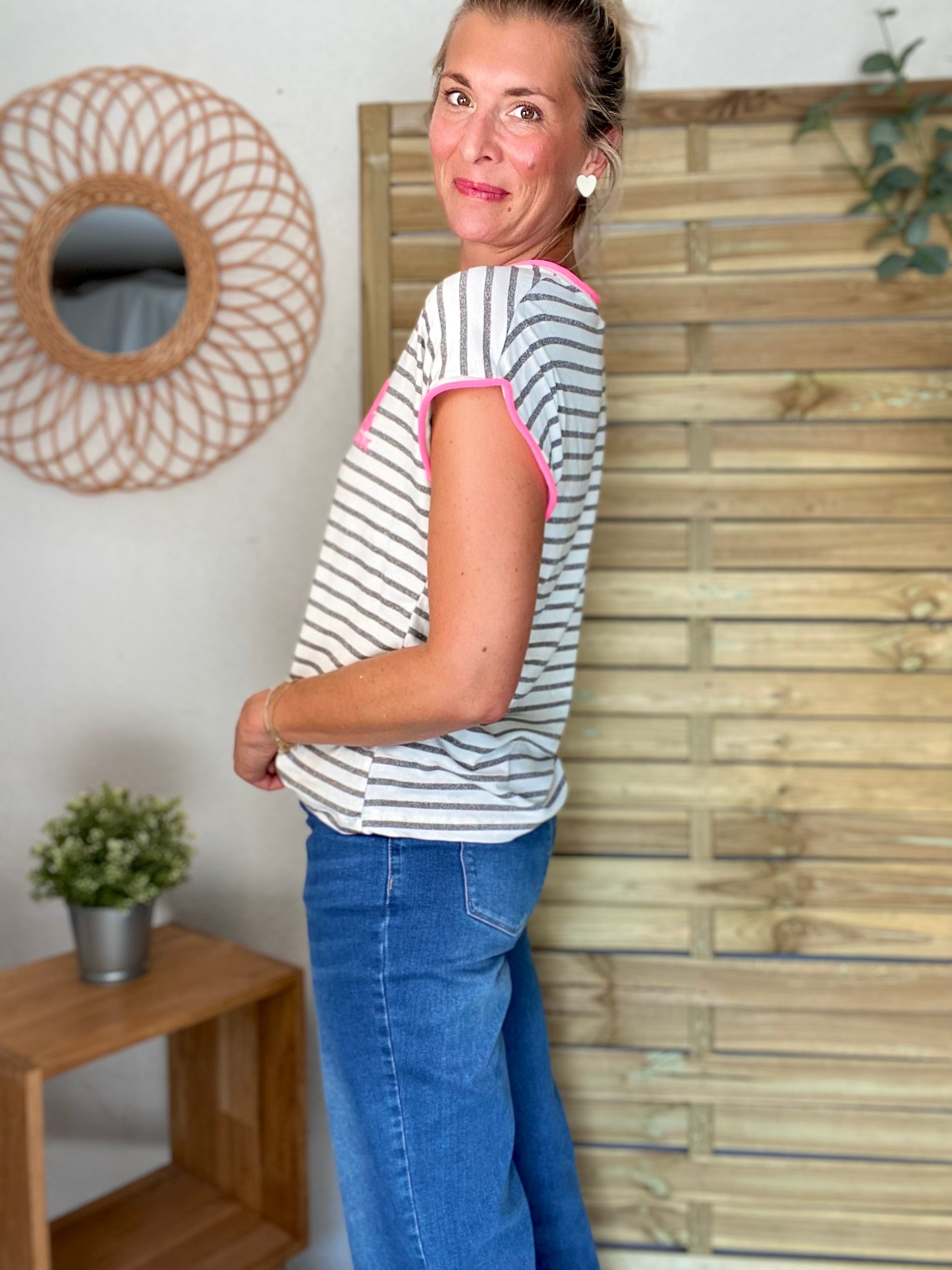 Top rayé col V amour 💛 CLAUDIE - Argent / Rose fluo