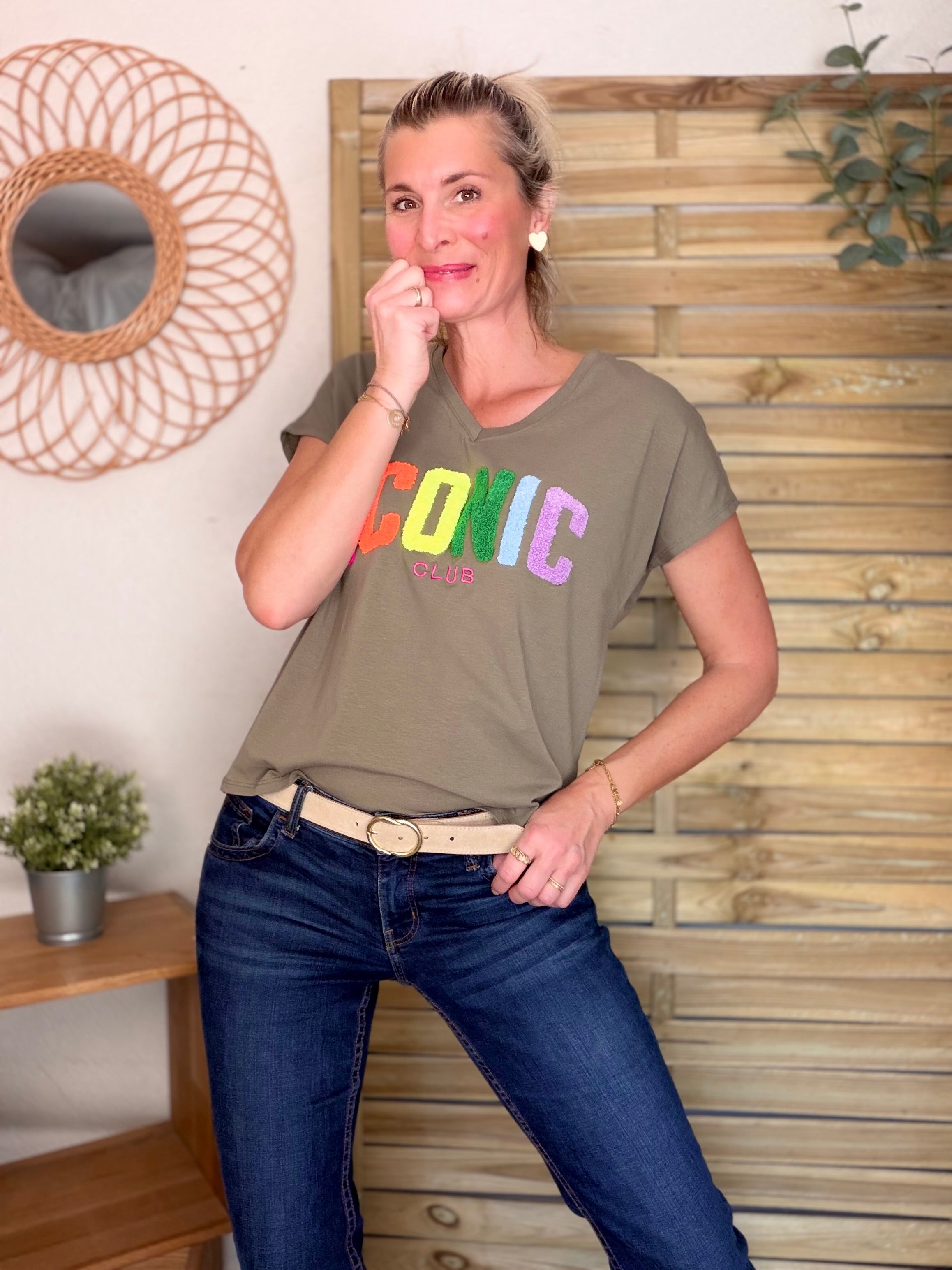 Tee shirt col V ICONIC club MIRANDA Kaki