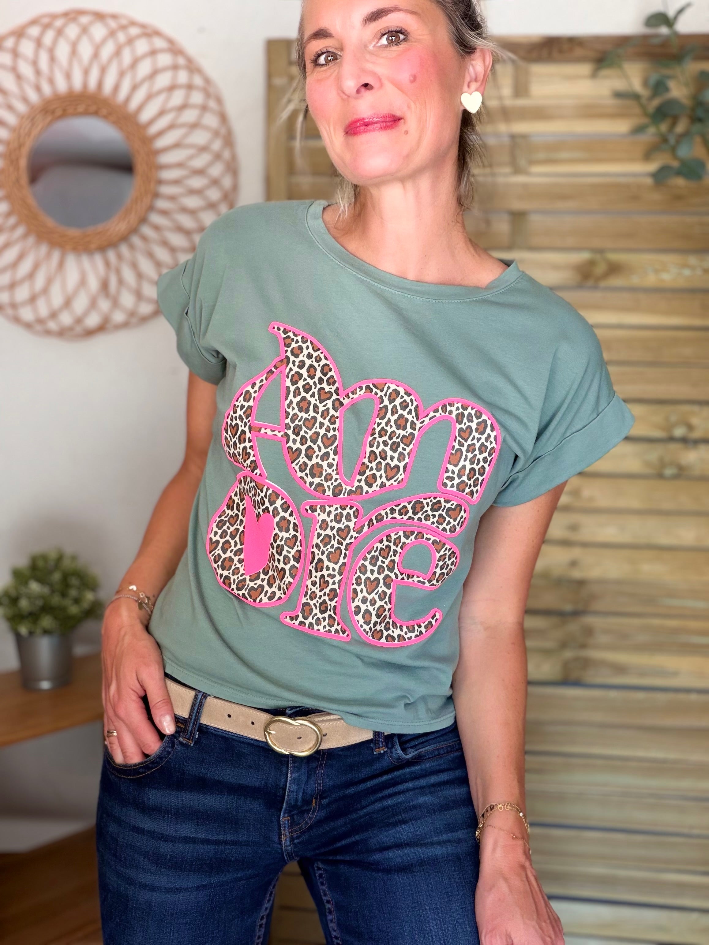 Tee shirt AMORE Léo URSULA Kaki