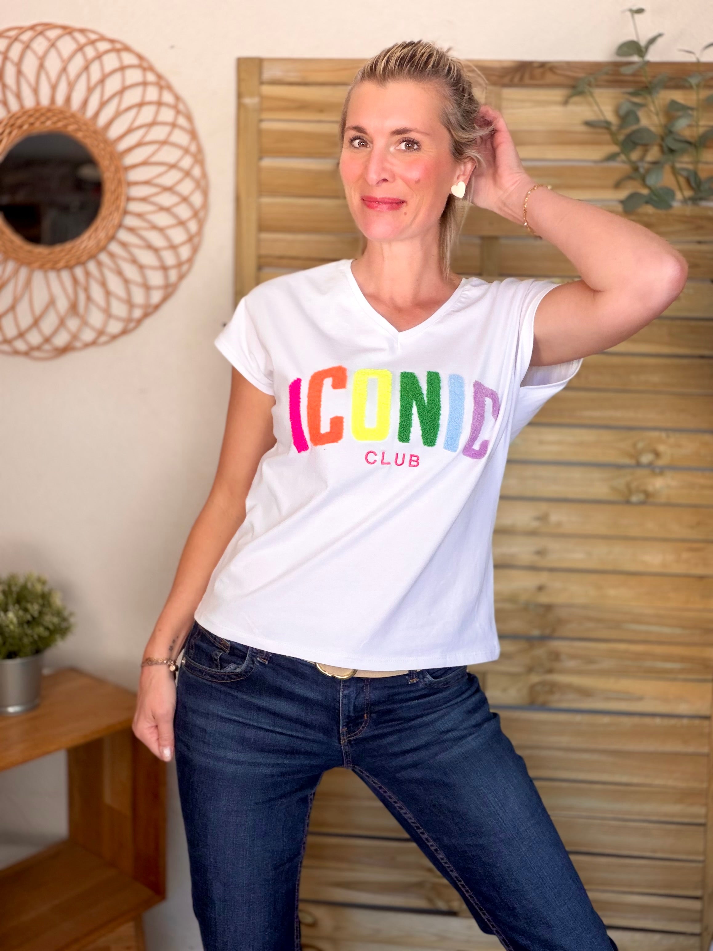 Tee shirt col V cœur ICONIC club MIRANDA Blanc