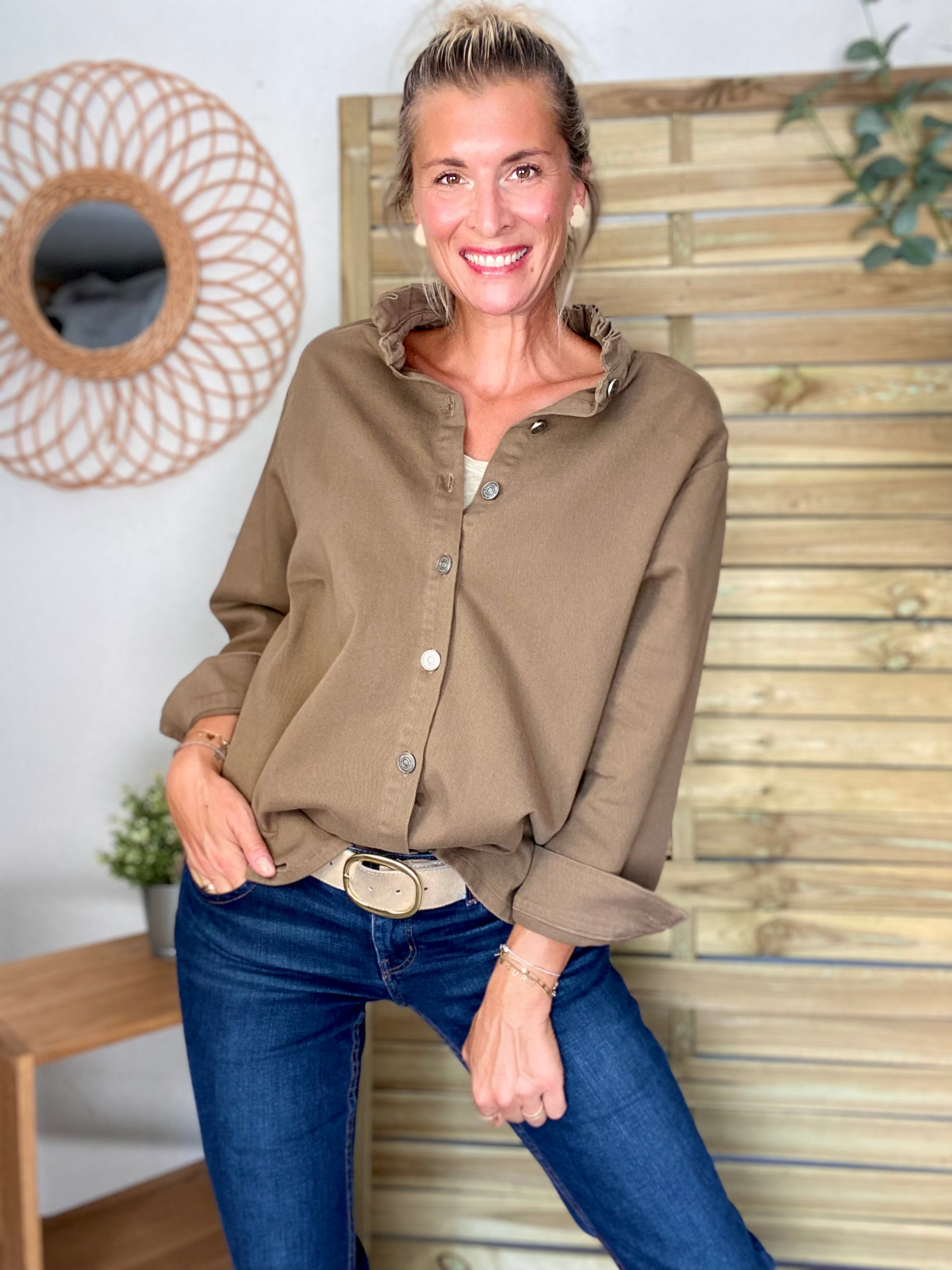 Veste / Chemise en coton, col volanté Camel foncé LISON
