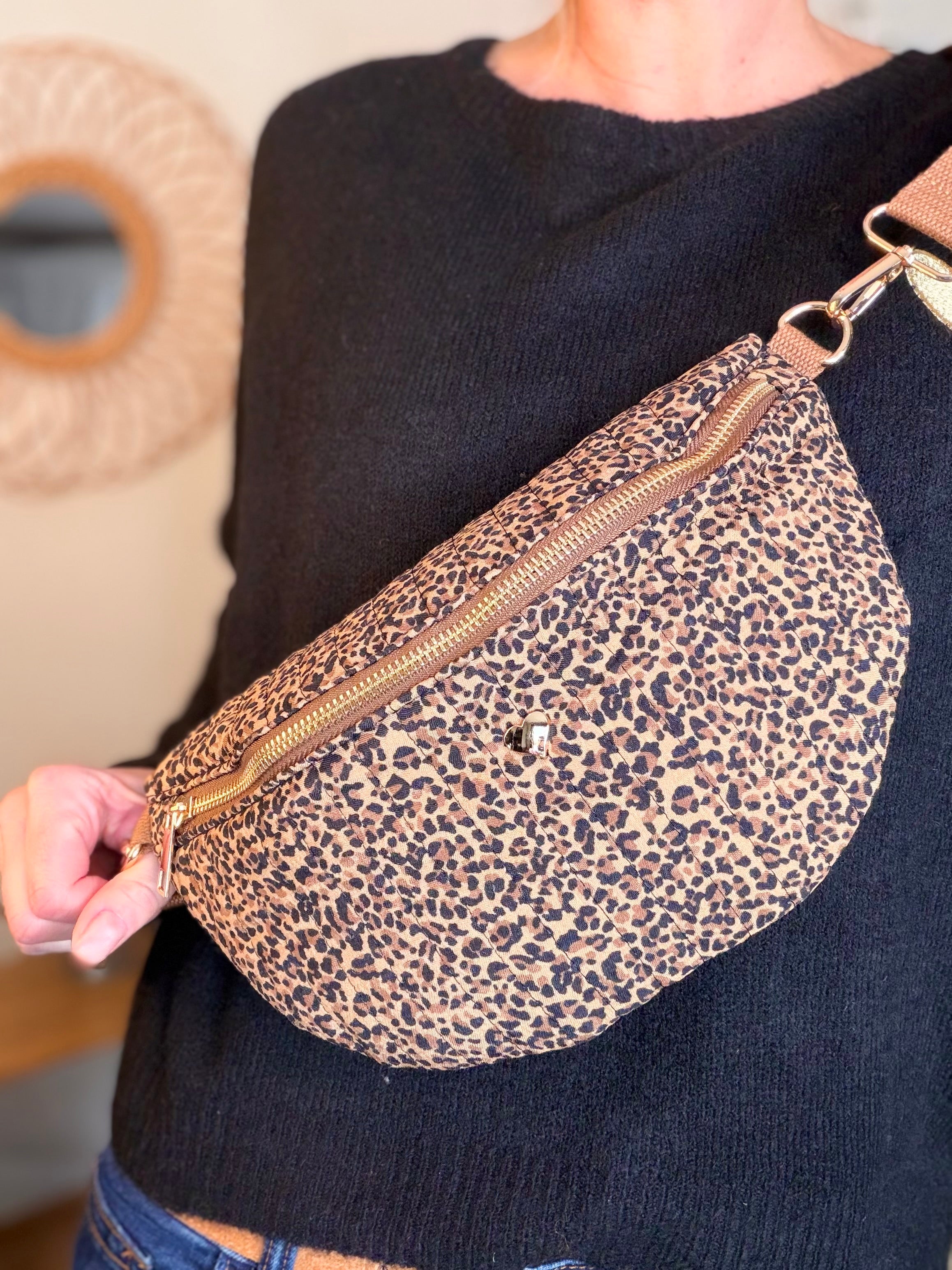 Sac banane L matelassé cœur doré 💛 JOSIE - Léo Camel 🐆