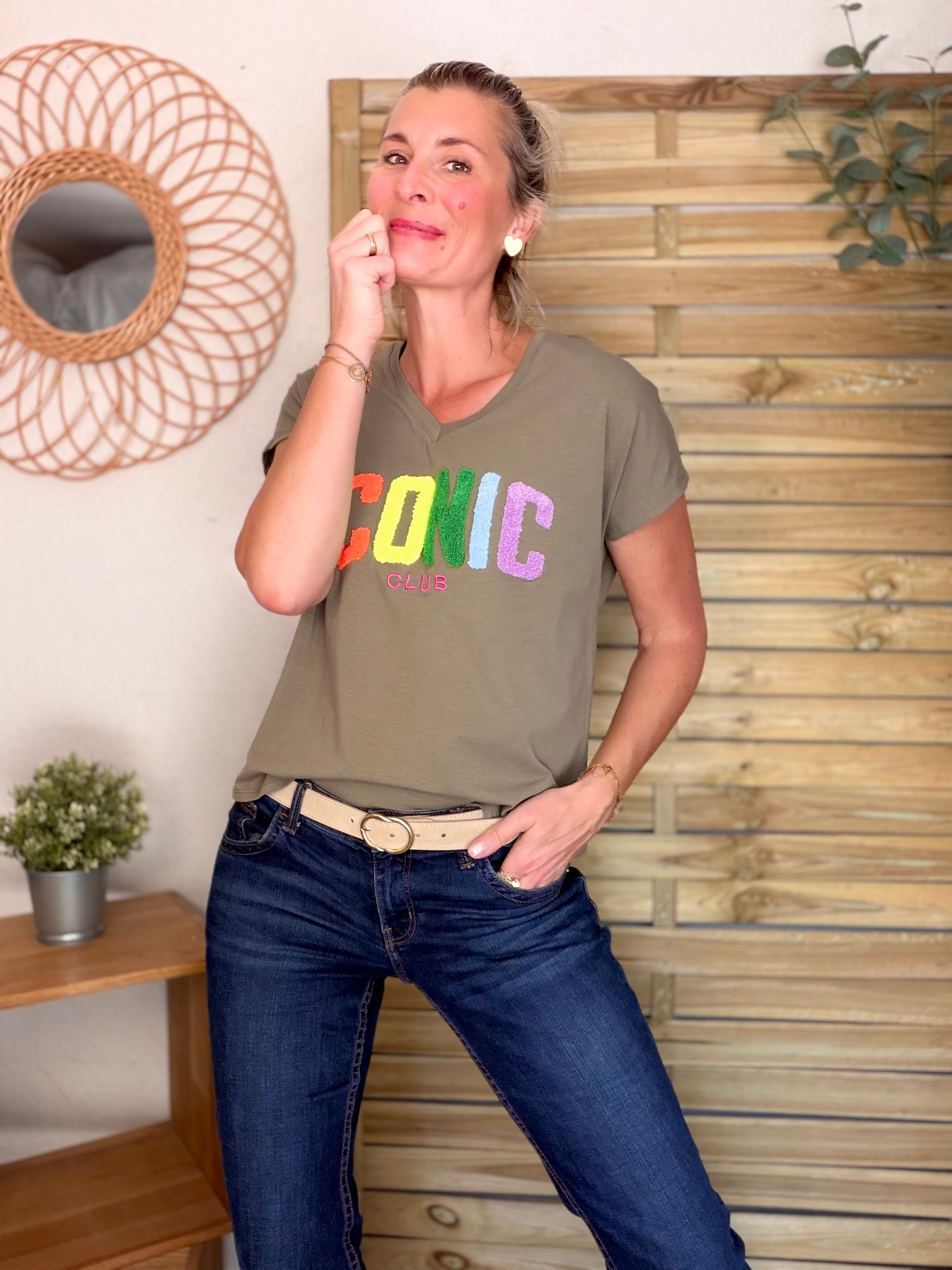 Tee shirt col V ICONIC club MIRANDA Kaki