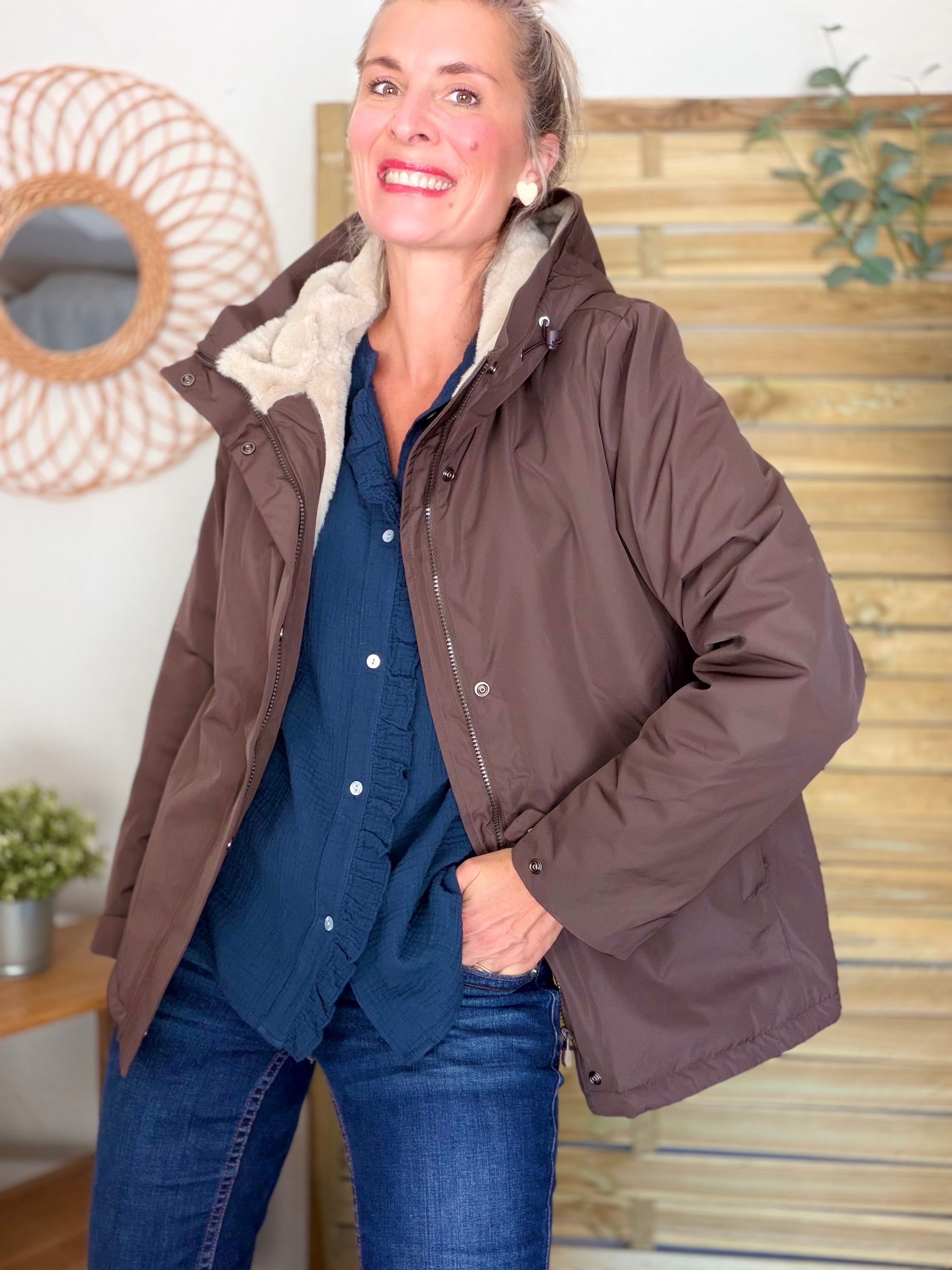 LAURA JO - Parka fourrée imperméable AMBRE MI-LONG - Chocolat / Beige