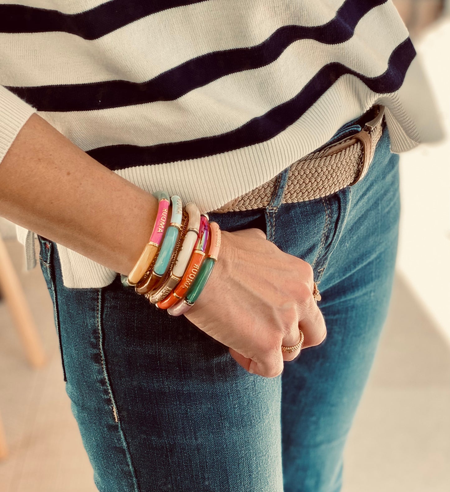 Bracelet élastique en résine multicolore Amour - ELLA