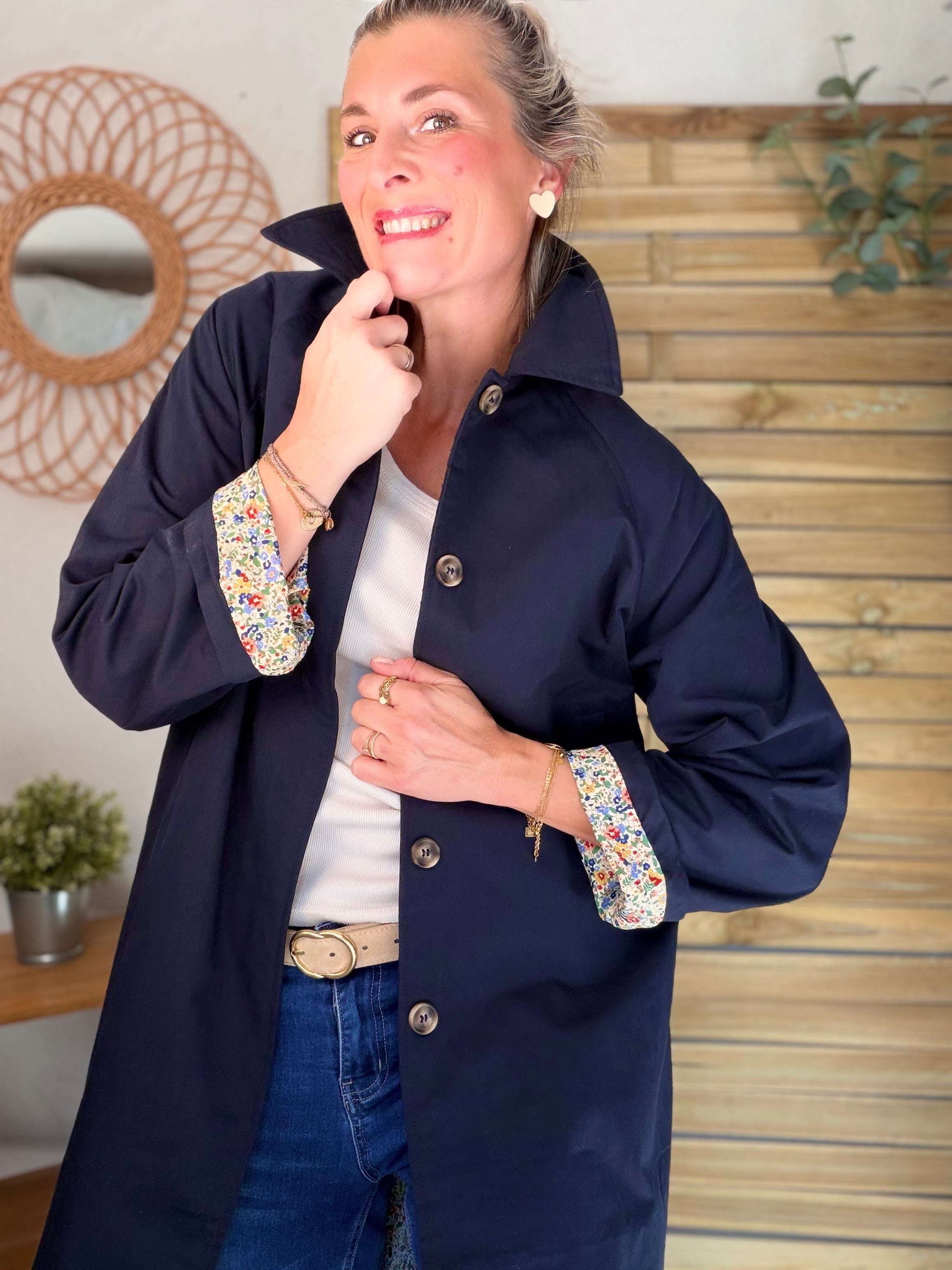 Veste Trench en coton Bleu marine avec Liberty - MAHAUT MI LONG - LILI et LALA (DÉSTOCKAGE sur Taille S)