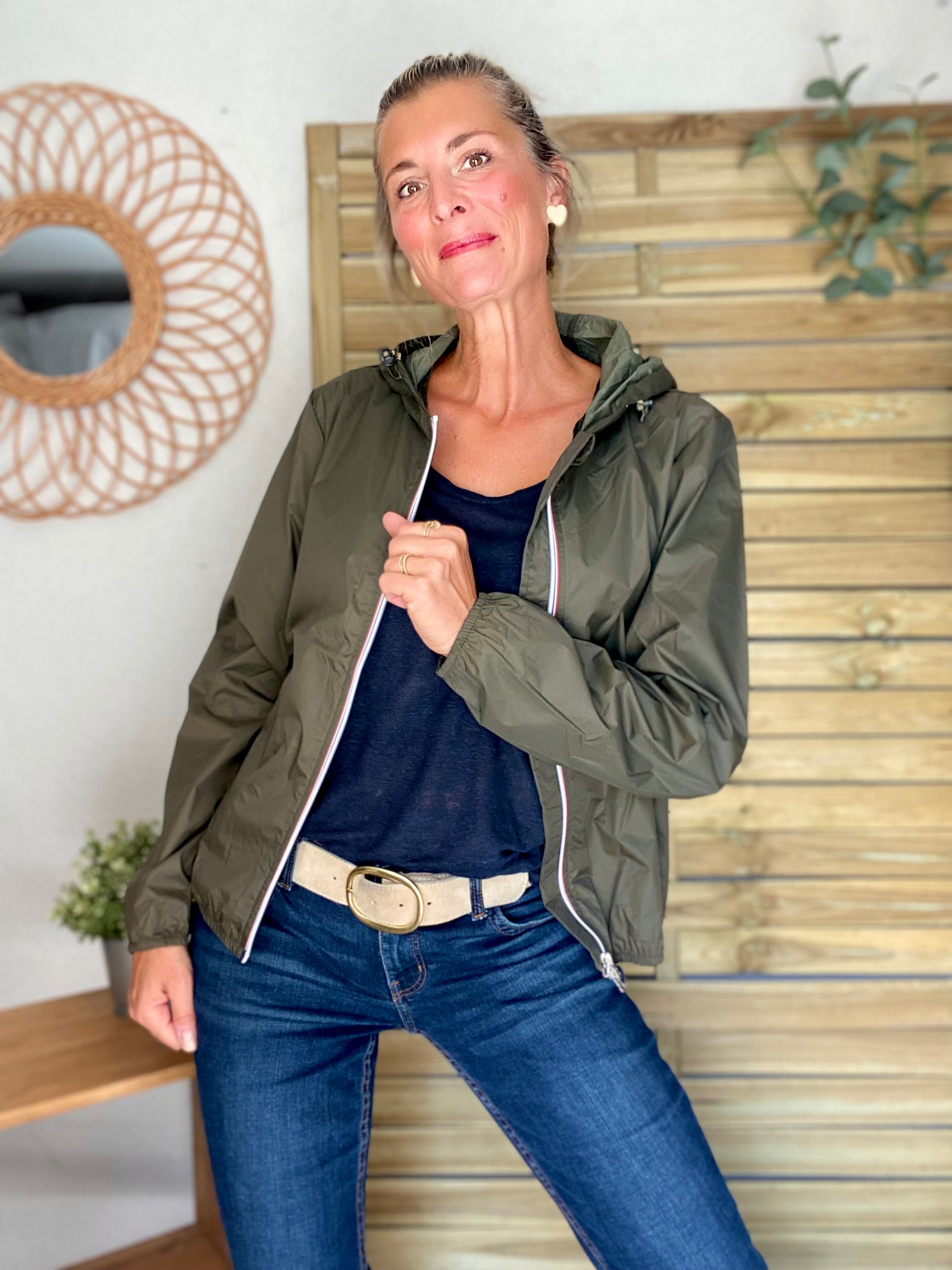 Coupe vent imperméable ANNA COURT Kaki - LAURA JO - DÉSTOCKAGE sur Tailles L et XL