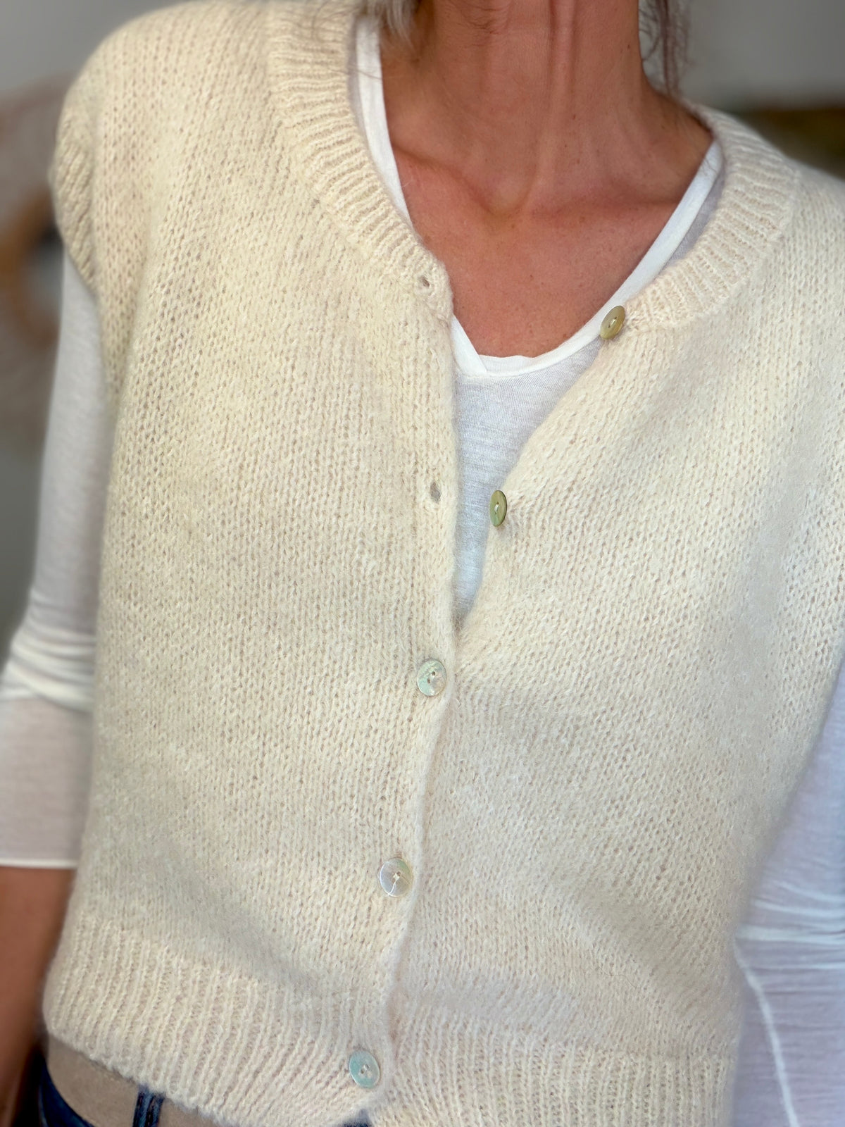 Gilet sans manche en maille laine et mohair AVERY Beige