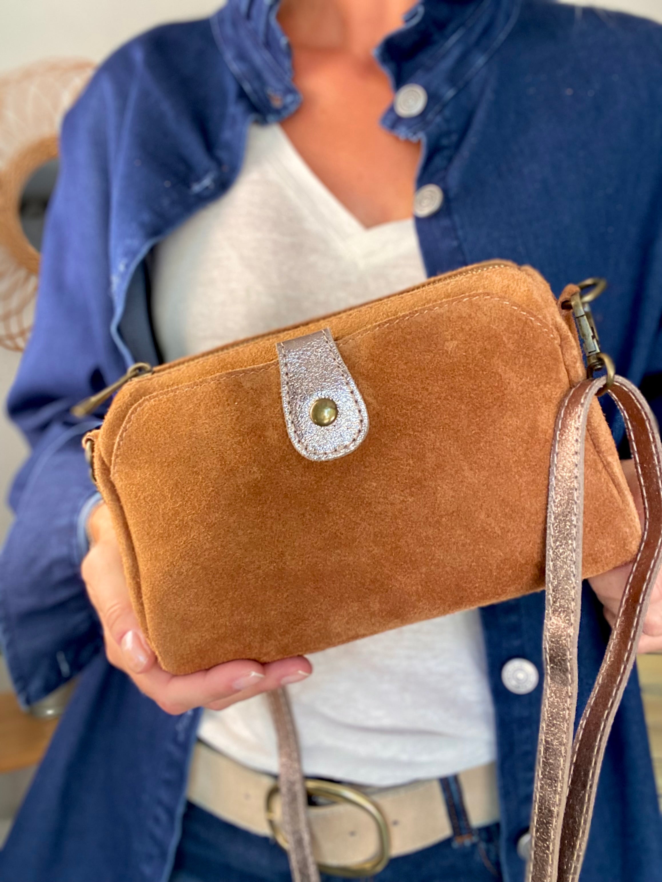 Sac bandoulière en cuir EZRA - Camel/Bronze