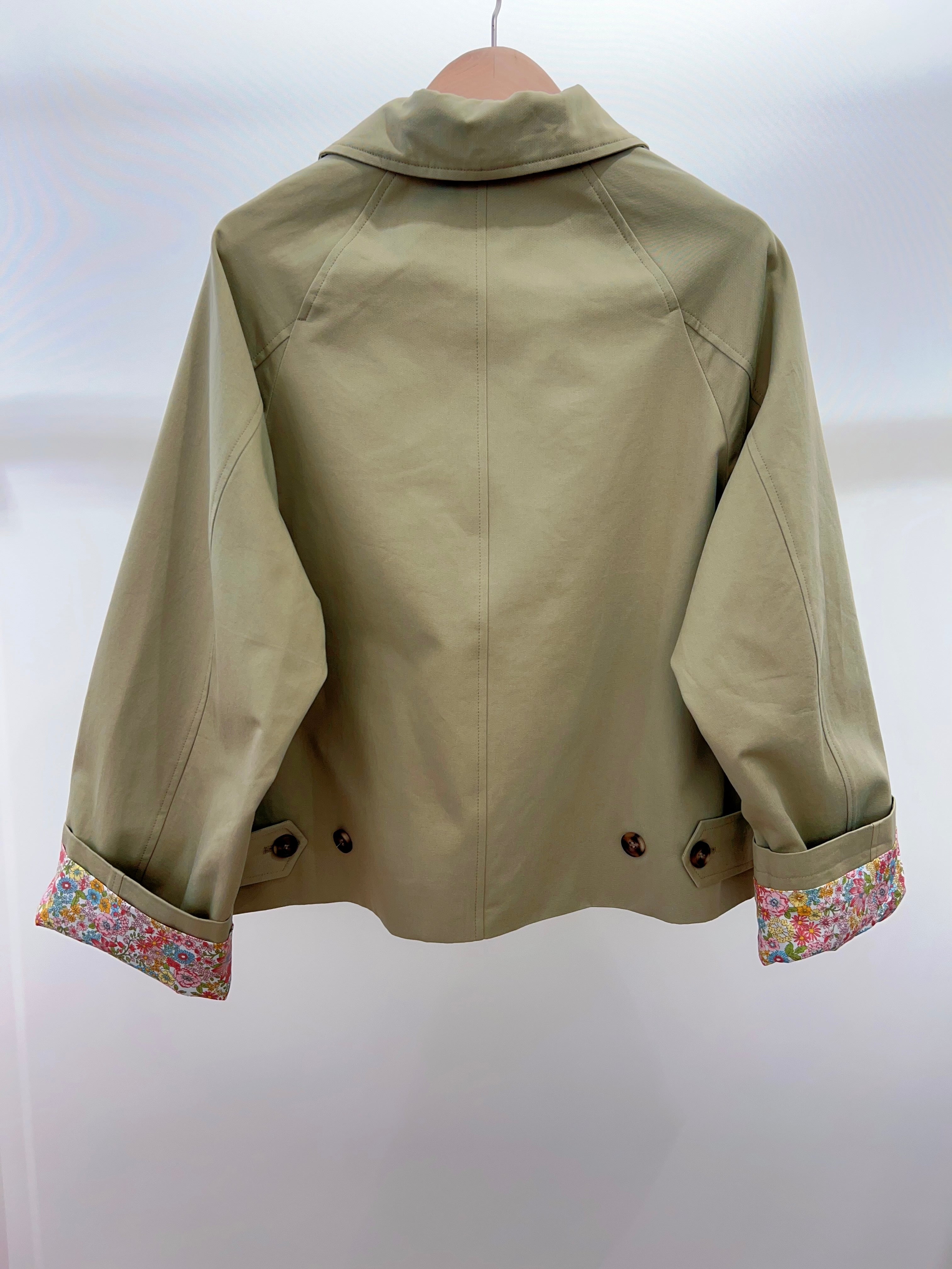 Veste Trench en coton Vert amande avec Liberty - MAHAUT - LILI et LALA