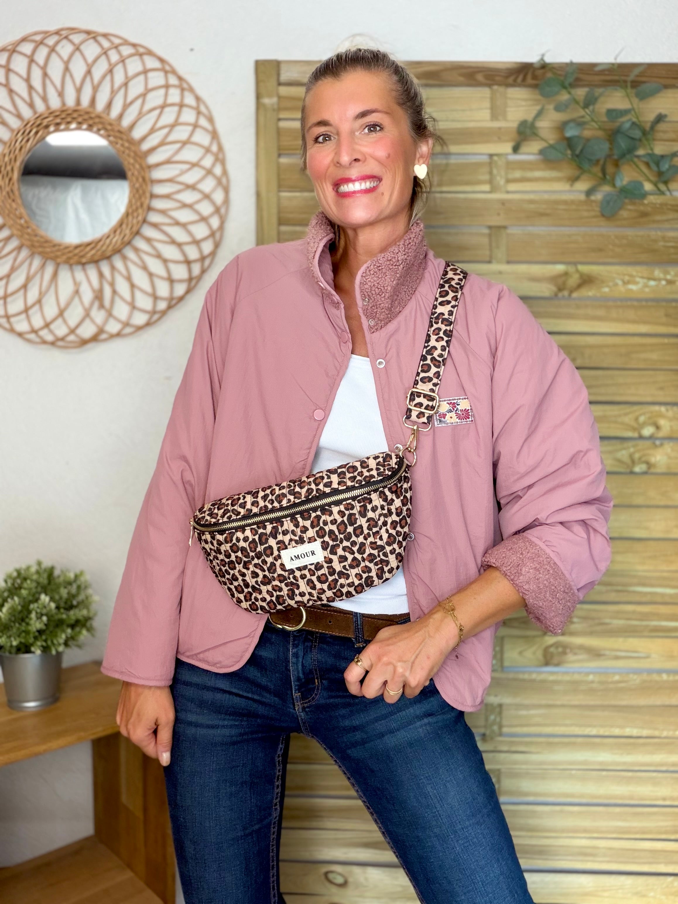 Sac banane matelassé Amour PAMELA - Léo 🐆
