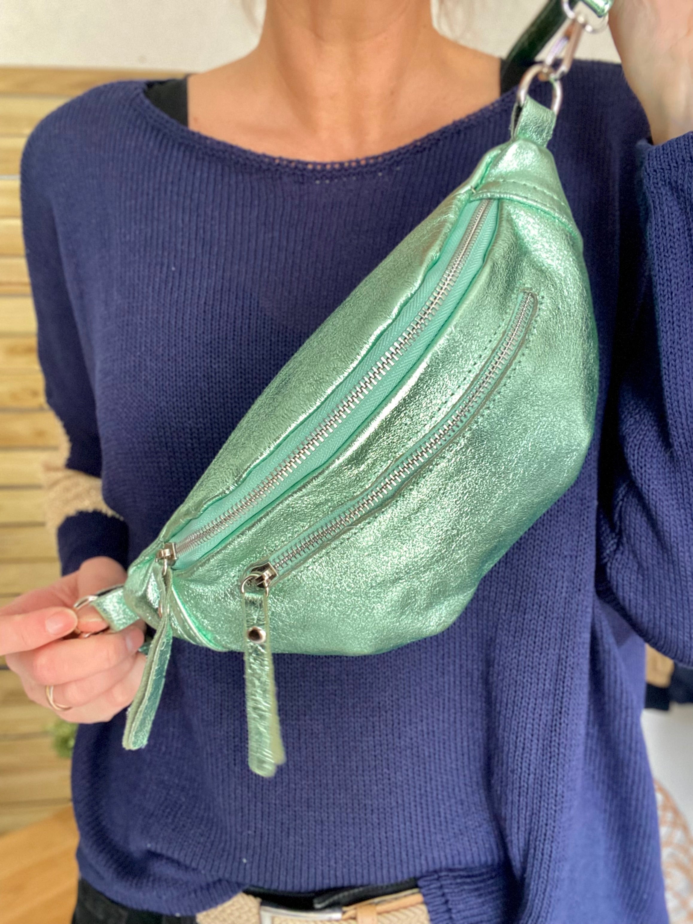 Sac banane en cuir irisé double poche - OPALE  - Vert d’eau