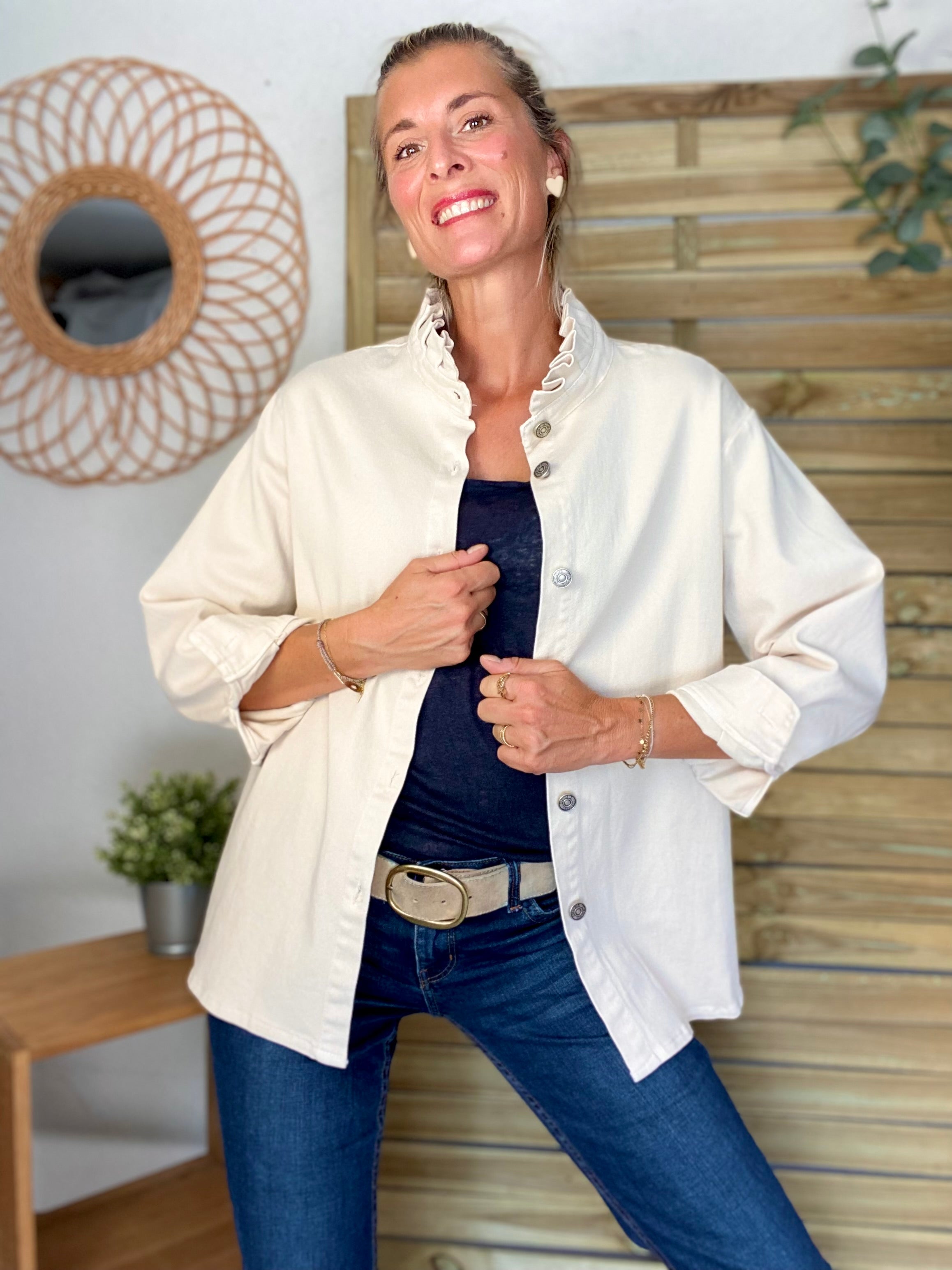 Veste / Chemise en coton, col victorien volanté Beige clair LISON