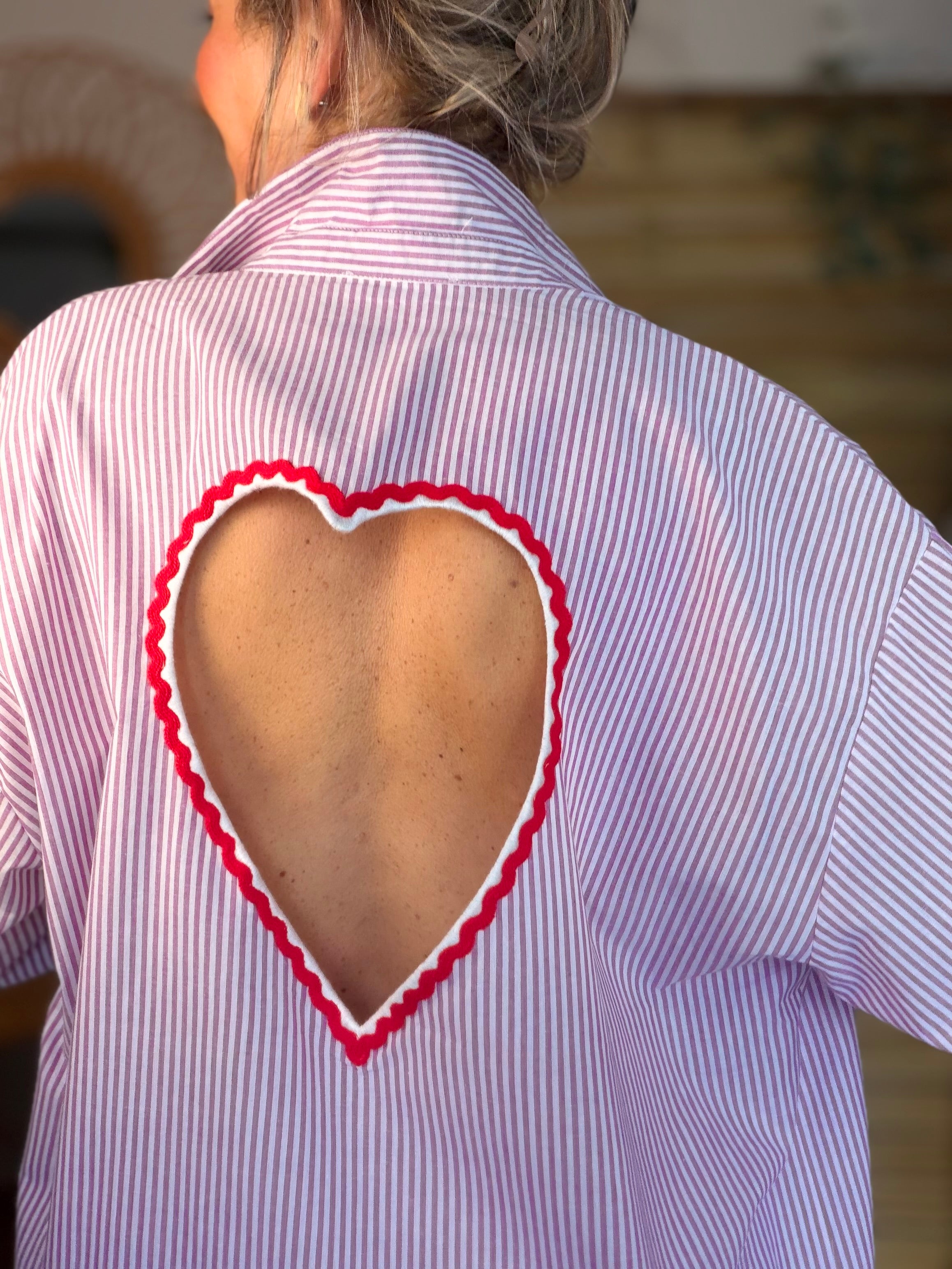 Chemise rayée rose cerise cœur ajouré dos ❤️ AMANDA