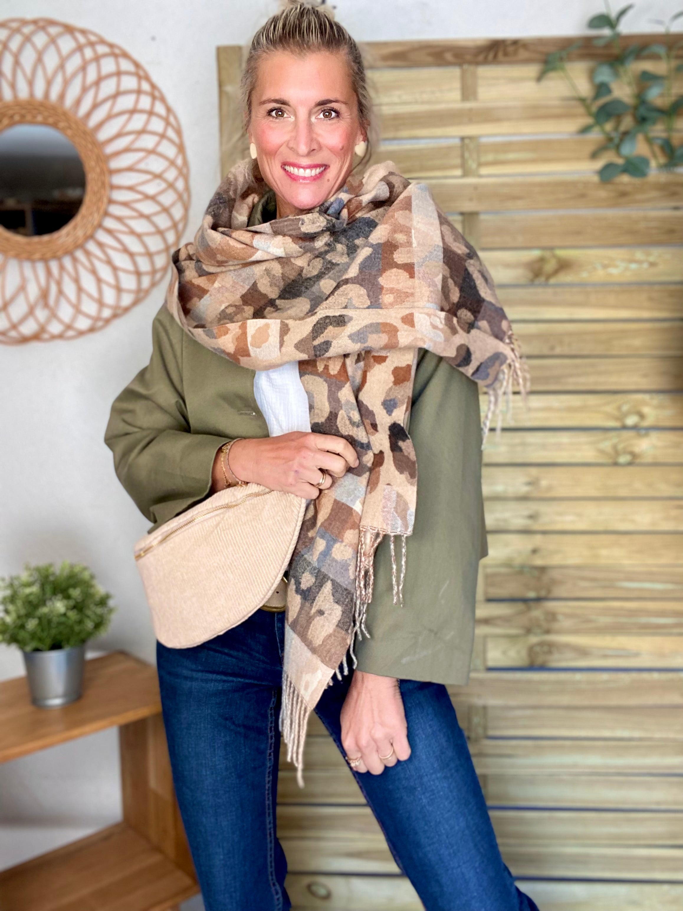Écharpe douce AGNÈS Léo multico Camel 🐆