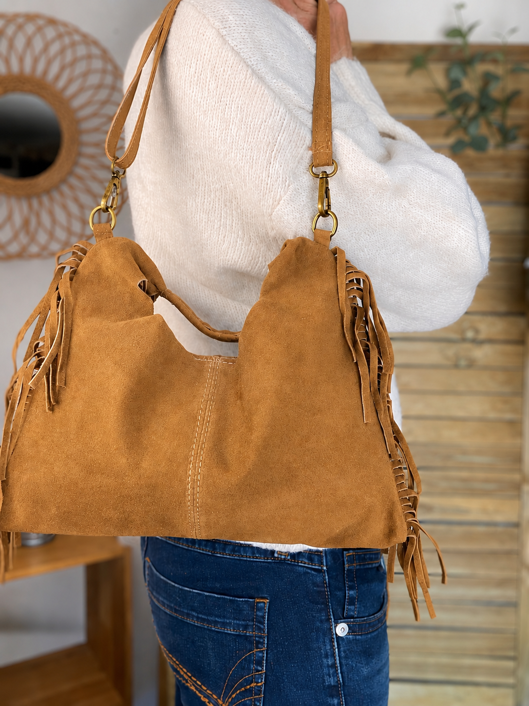 Sac hobo en cuir daim avec franges AARON - Camel