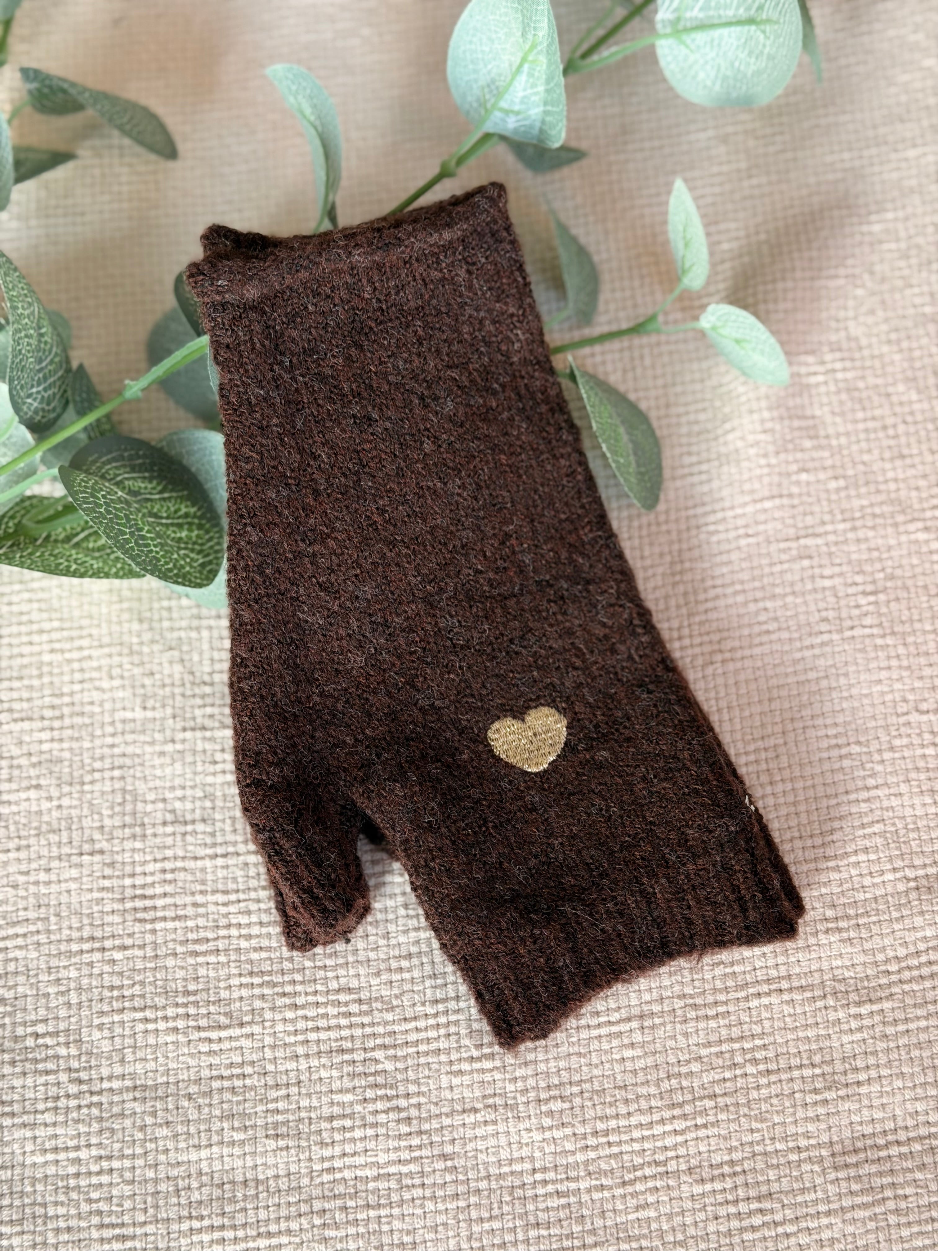 Mitaines CLARISSE avec coeur brodé 💛❤️