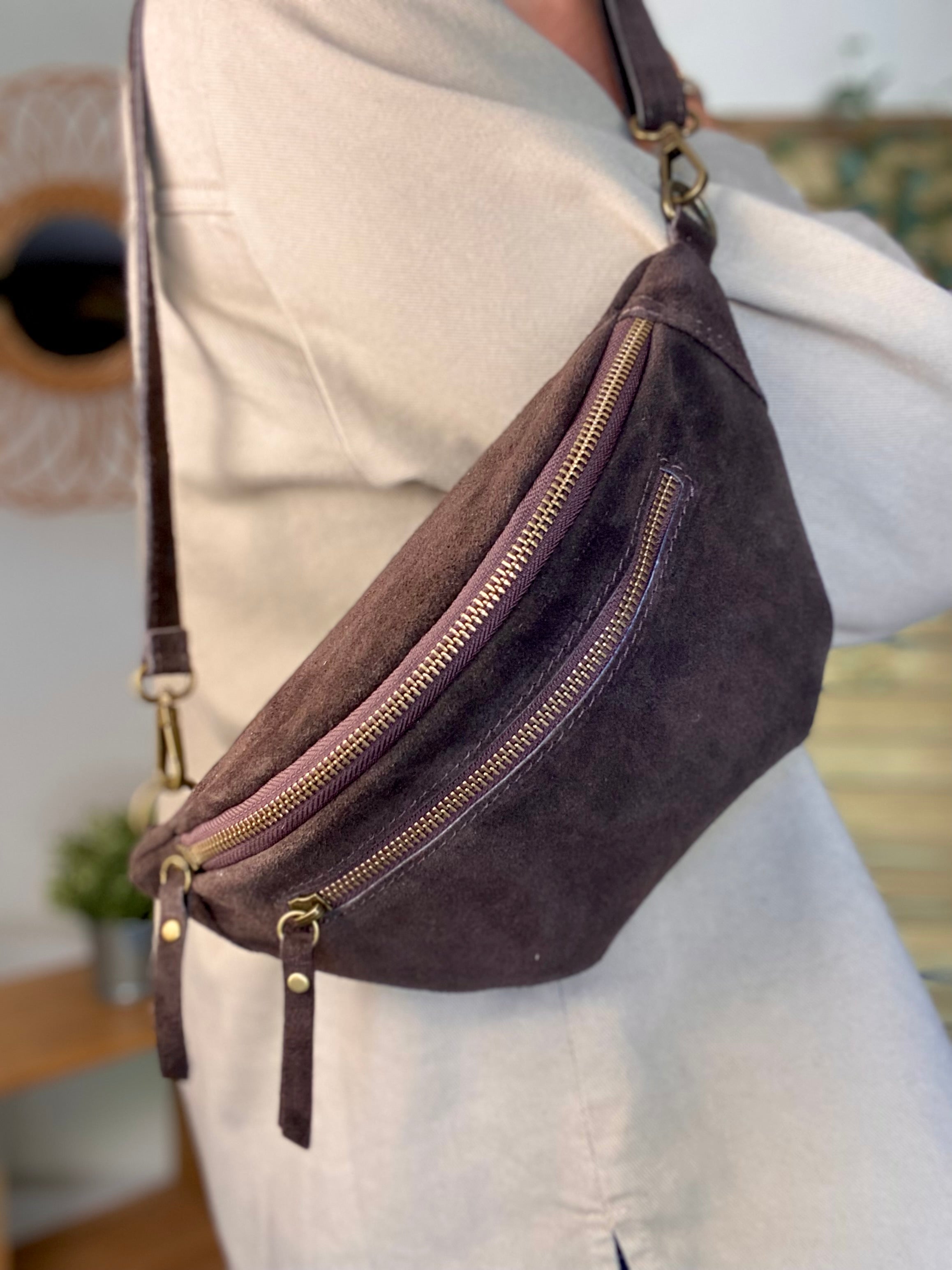 Sac banane double poche en cuir daim - OPALINE - Chocolat