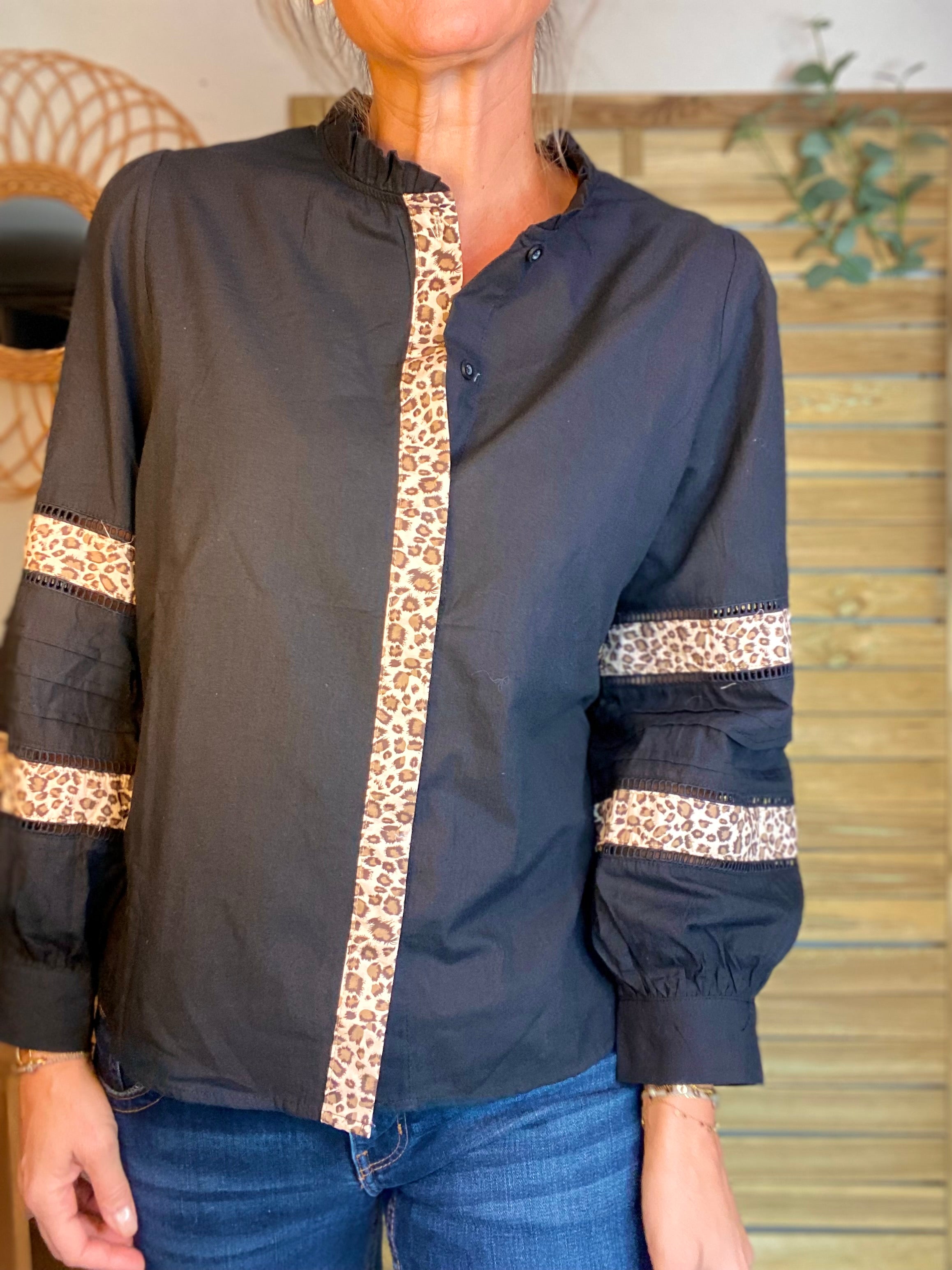 ⚡️ ARRIVAGE - Chemise coton détails Léo 🐆 SCARLETT Noir