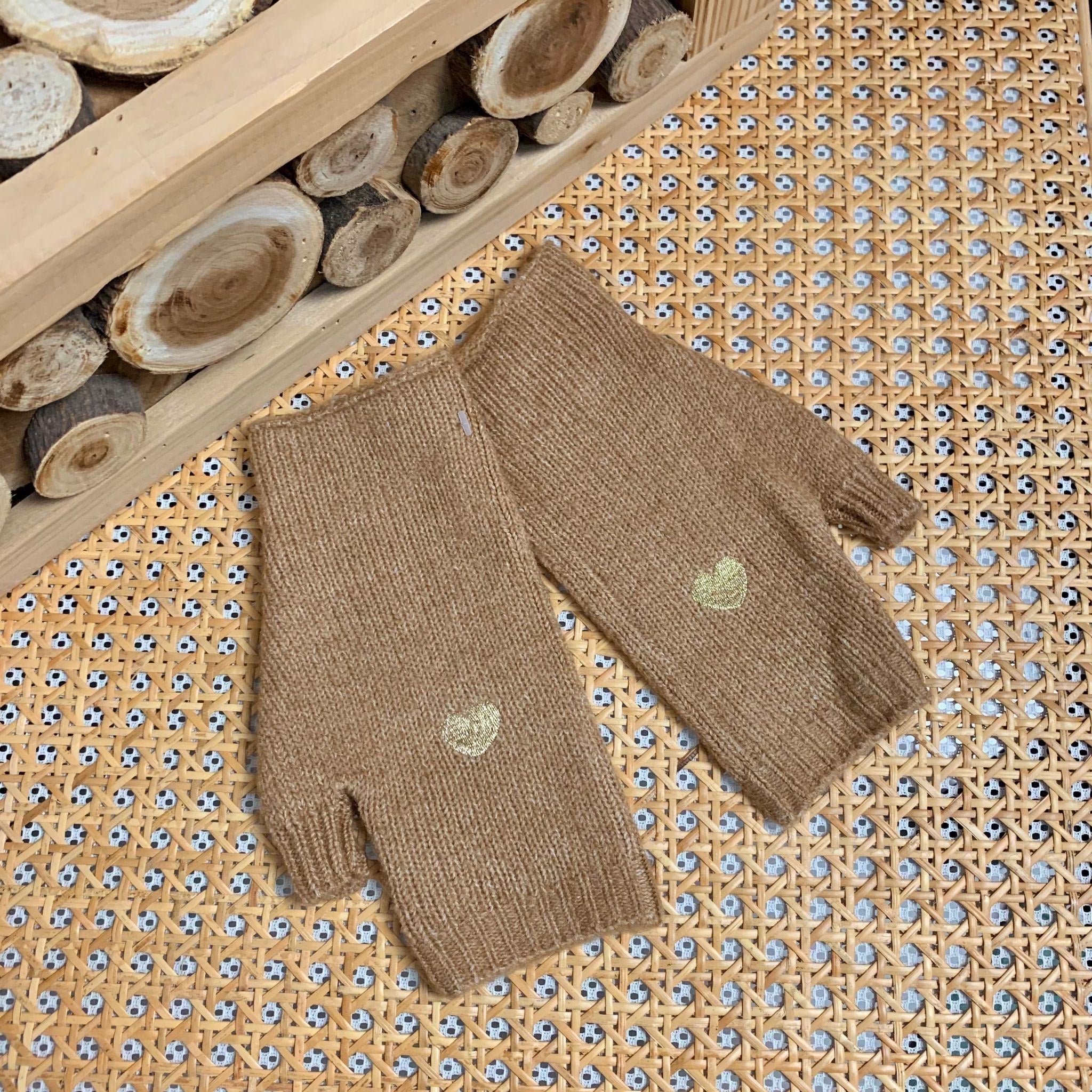 Mitaines CLARISSE avec coeur brodé 💛❤️