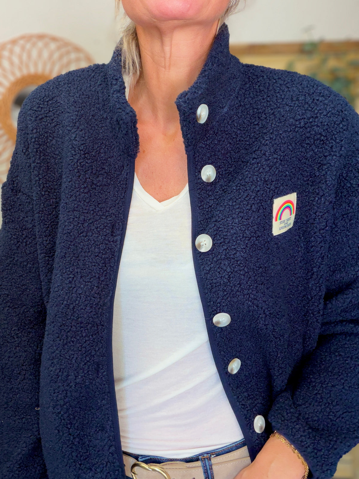 Veste Sherpa boutonnée écusson Arc-en-ciel ÉNORA Bleu marine