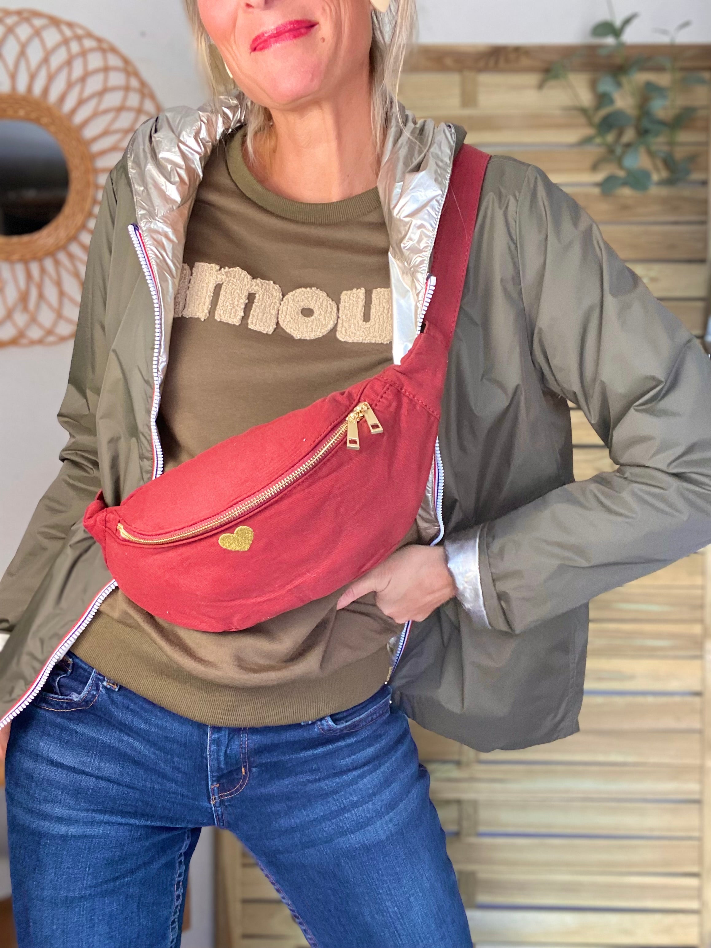 Sac banane en coton Coeur brodé 💛 CASSIDY - Bordeaux