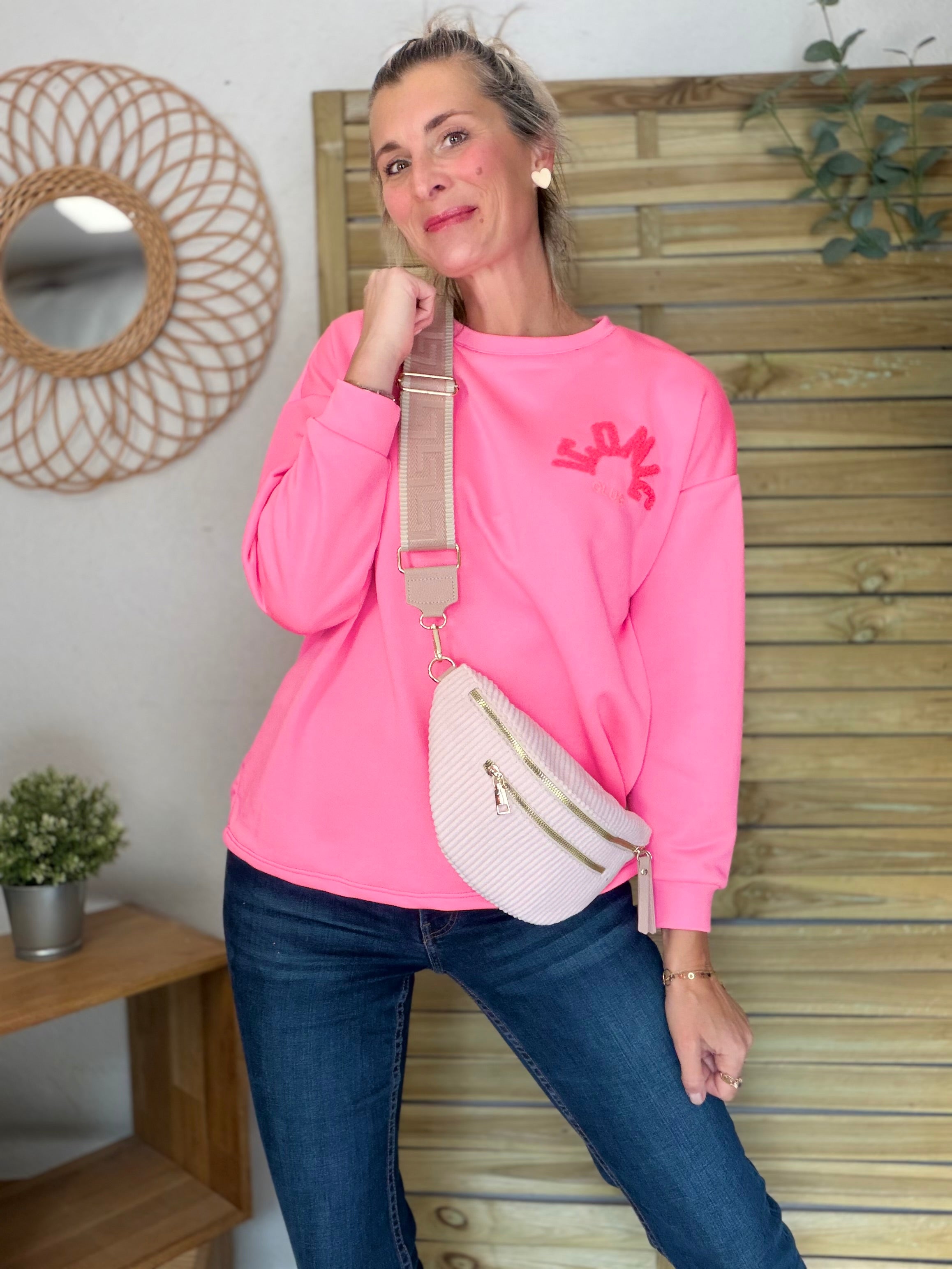 Sac banane en velours côtelé 2 zips et sangle fantaisie - CHARLY Rose poudré
