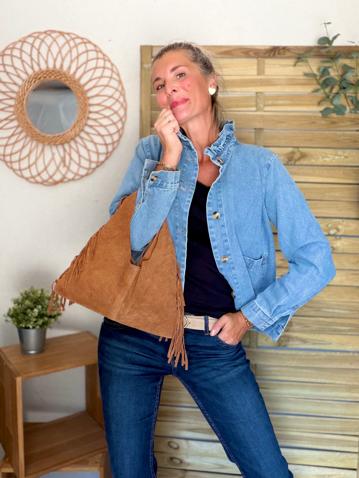 Sac hobo en cuir daim avec franges AARON - Camel - DÉSTOCKAGE