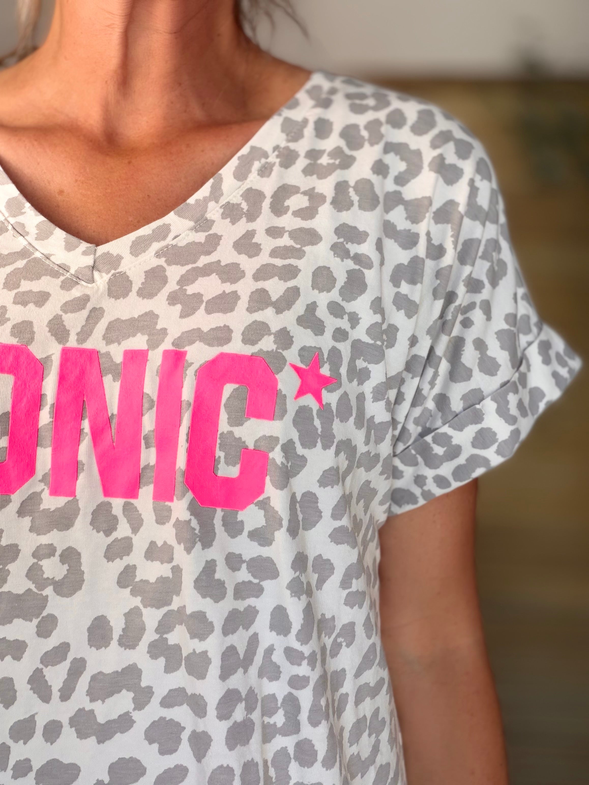 Top léo ICONIC col V - SHAUNA Écru