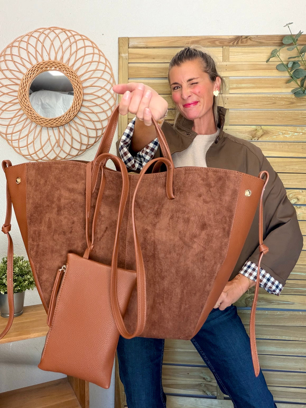 Grand Sac cabas 2 en 1 en simili daim - PAULE Camel