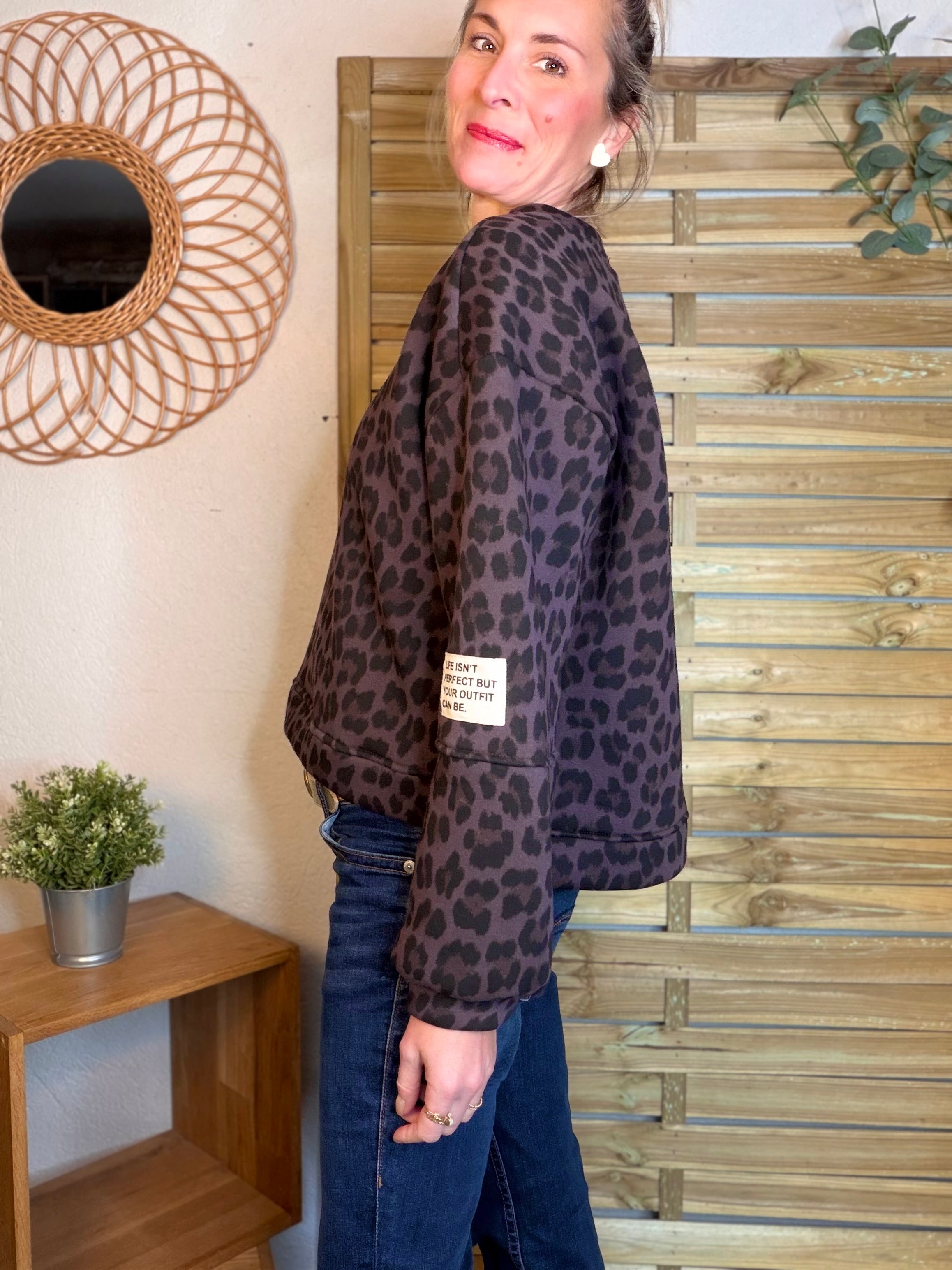 Sweat molleton imprimé Léo 🐆 MANON